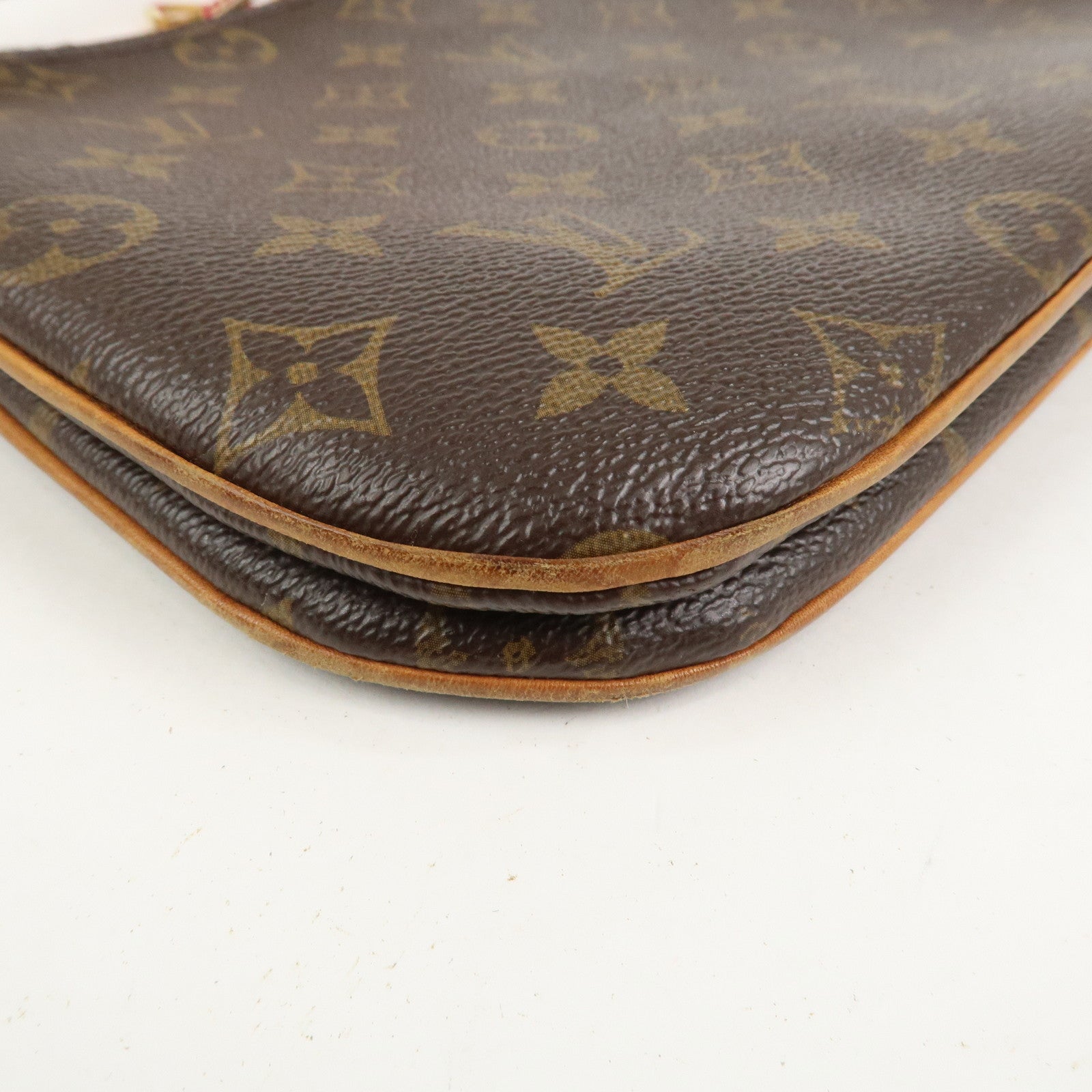 Louis Vuitton Monogram Canvas Lorette Shoulder Bag Hot Pink M44053