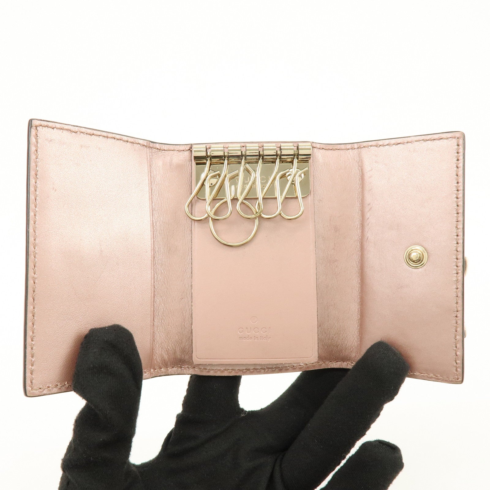 GUCCI Interlocking G Lovely Heart Guccissima Leather KeyCase 322322