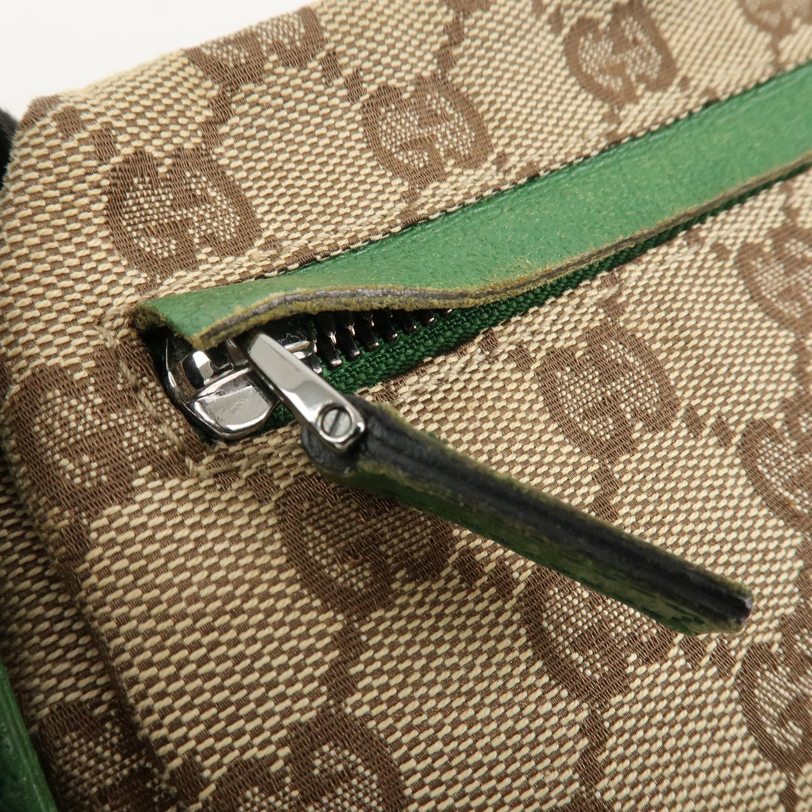 GUCCI GG Canvas Leather Waist Bag Crossbody Bag Beige Green 28566 Used