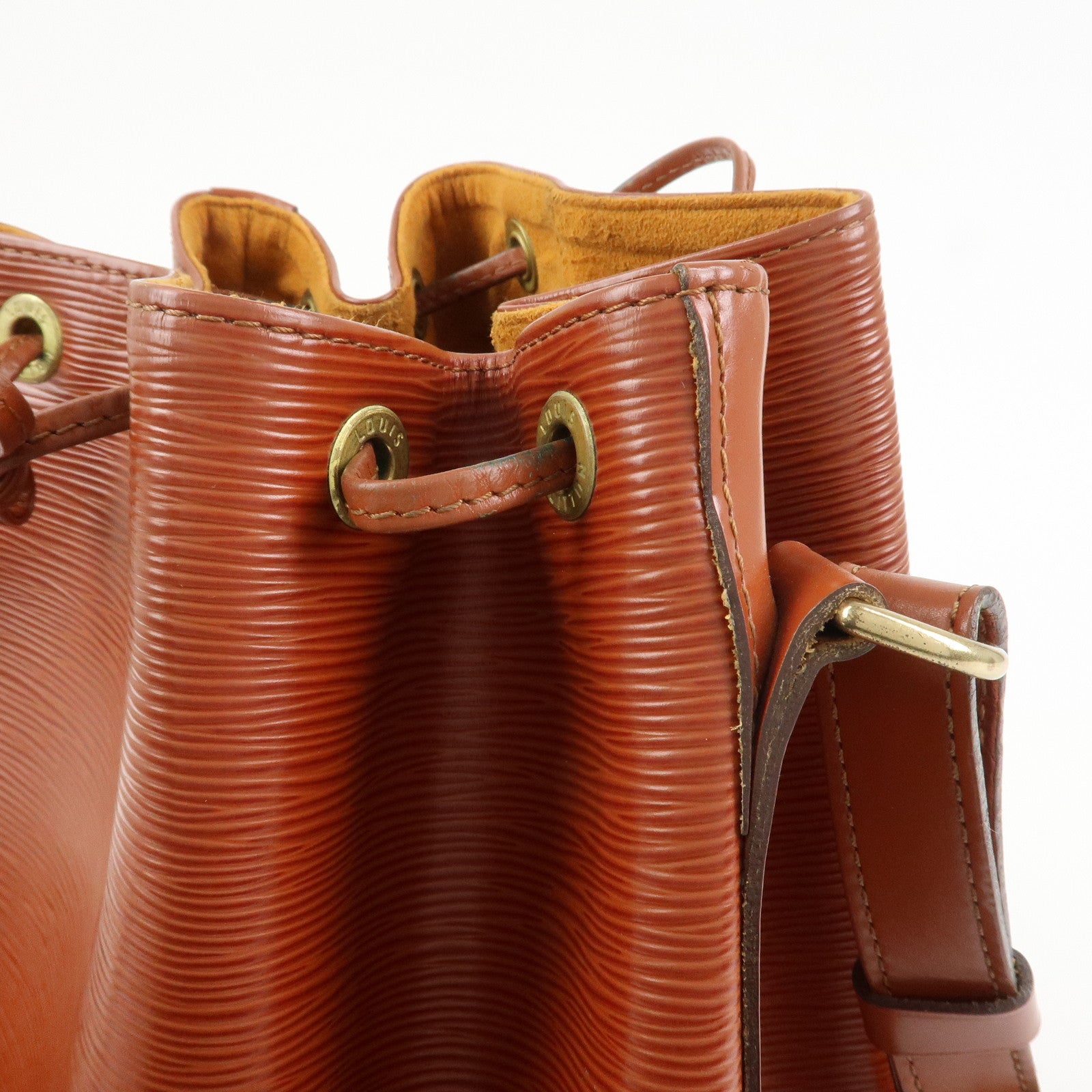 Louis Vuitton Epi Noe Leather Shoulder Bag Kenya Brown M44003