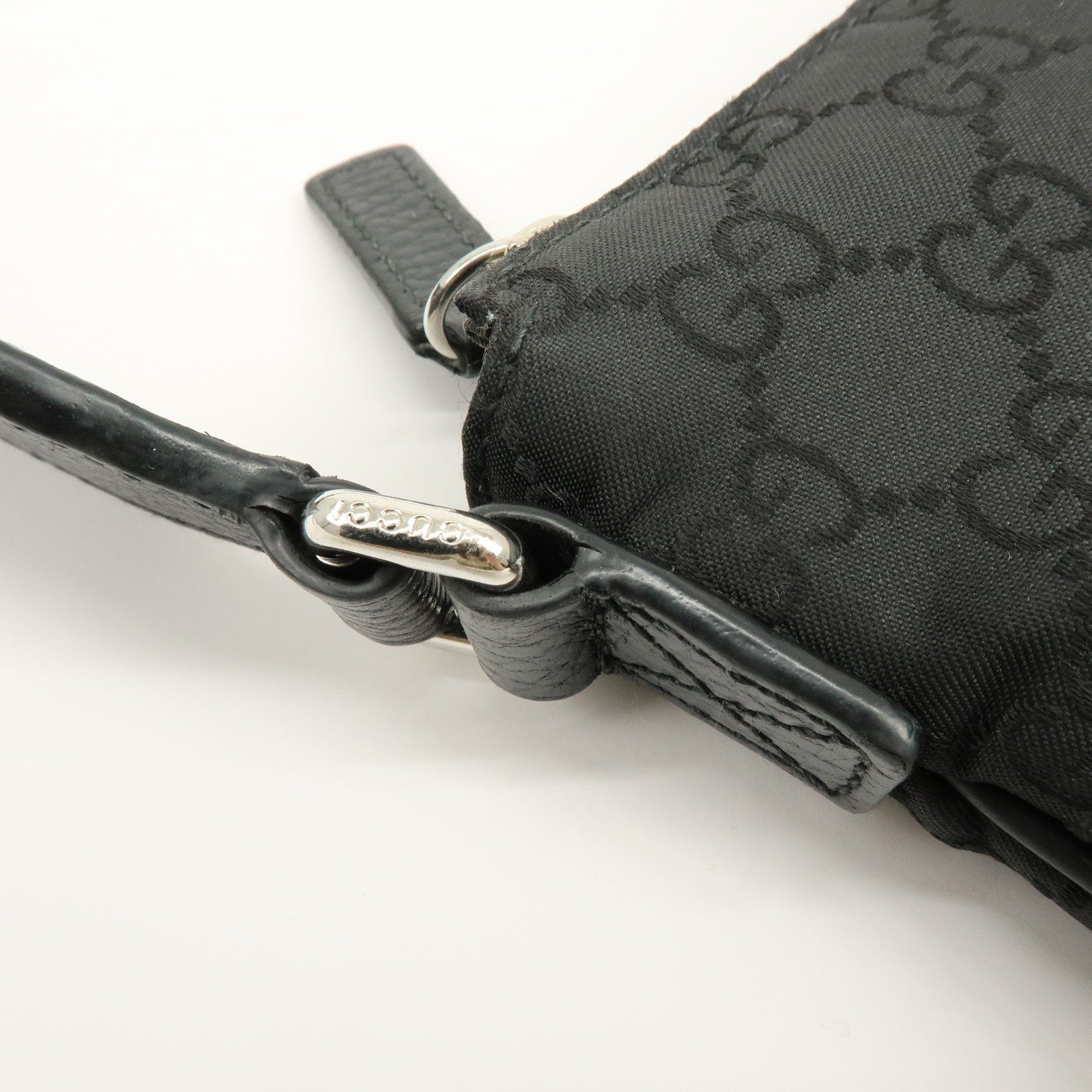 GUCCI GG Nylon Leather Shoulder Bag Crossbody Bag Black 449183