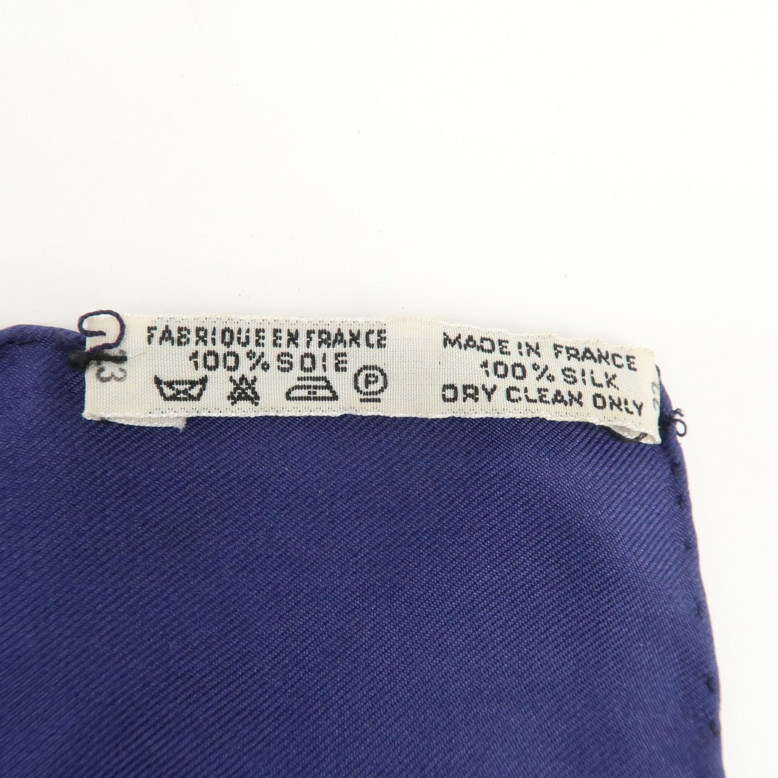 HERMES Carre 90 Silk 100% Paste et Bavalerie Scarf Blue Gold