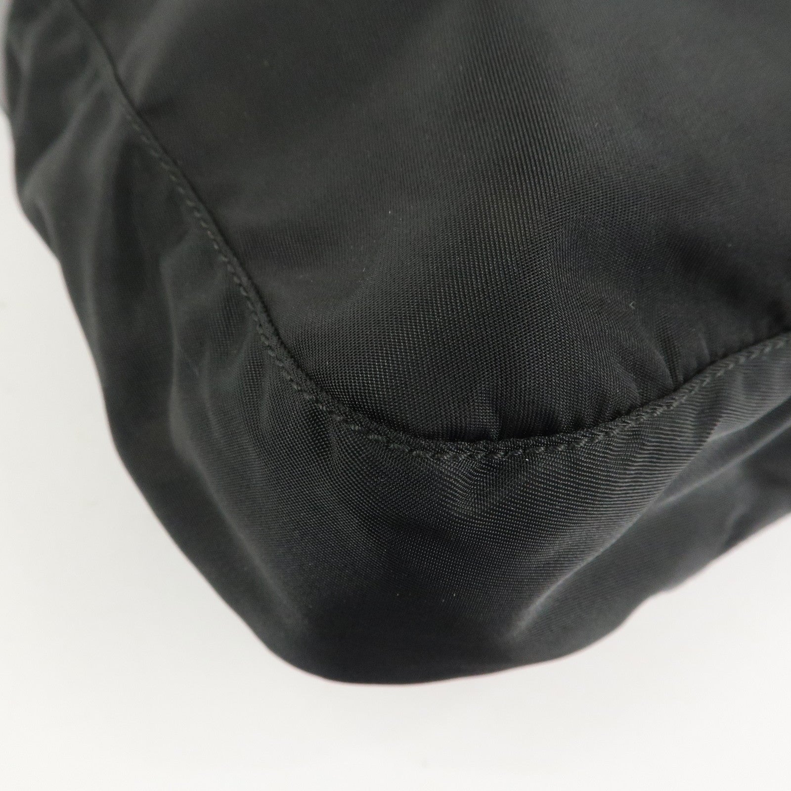 PRADA Triangle Logo Nylon Leather Shoulder bag Black