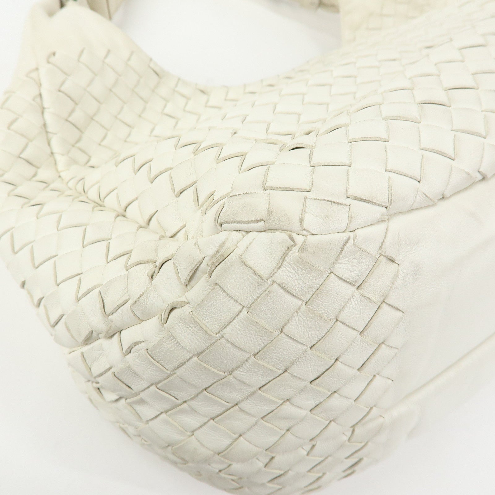 BOTTEGA VENETA Intrecciato Campana Leather Shoulder Bag 125787