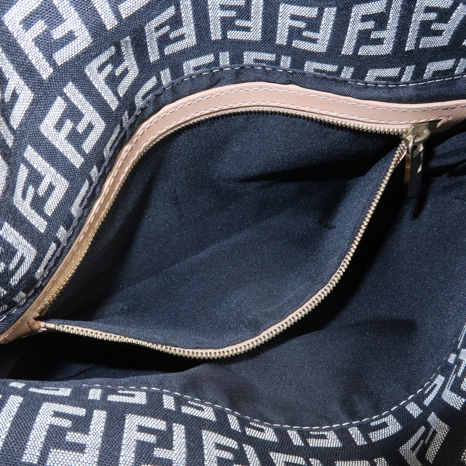 FENDI Zucchino Canvas Leather Shoulder Bag Black Natural 8BR009