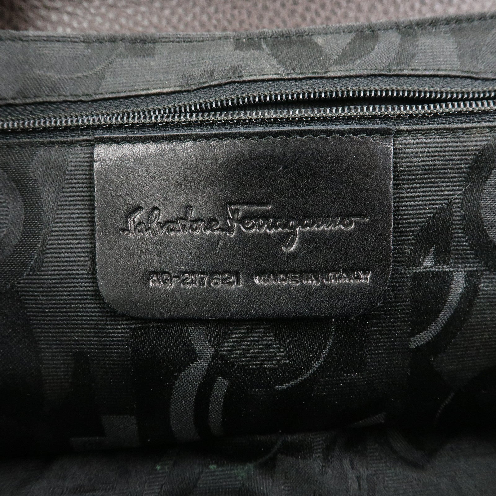 Ferragamo Gancini Logo Leather Shoulder Bag Hand Bag Brown