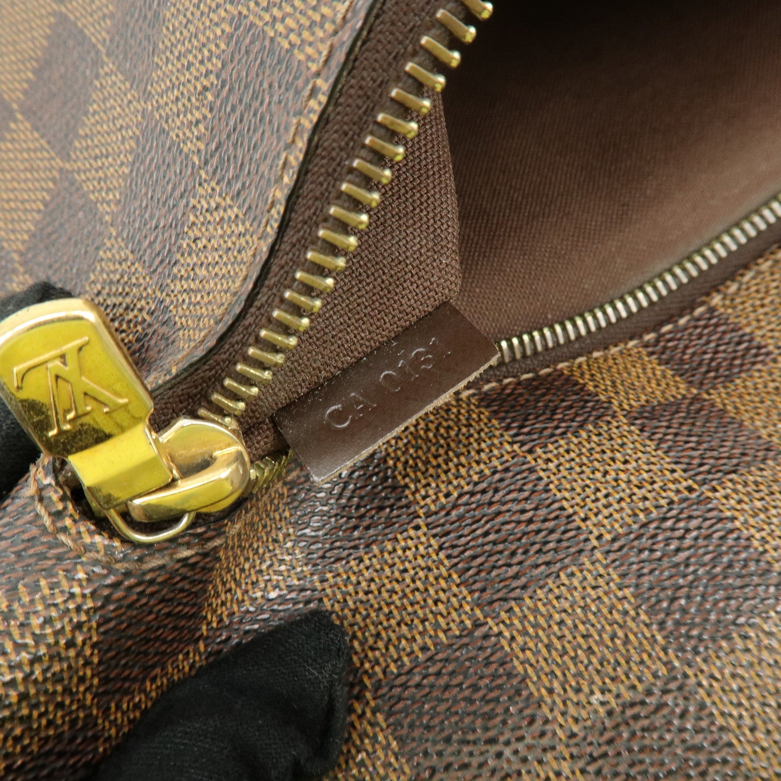 Louis Vuitton Damier Ebene Brooklyn Messenger Bag Brown N51211