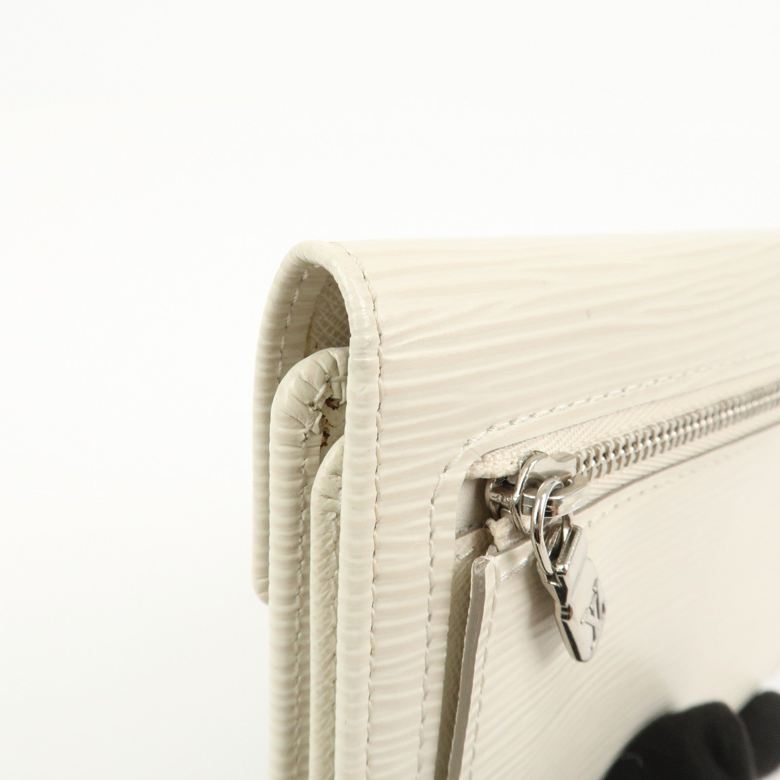LLouis Vuitton Epi Portefeuille Koala Compact Wallet Ivoire M5801J