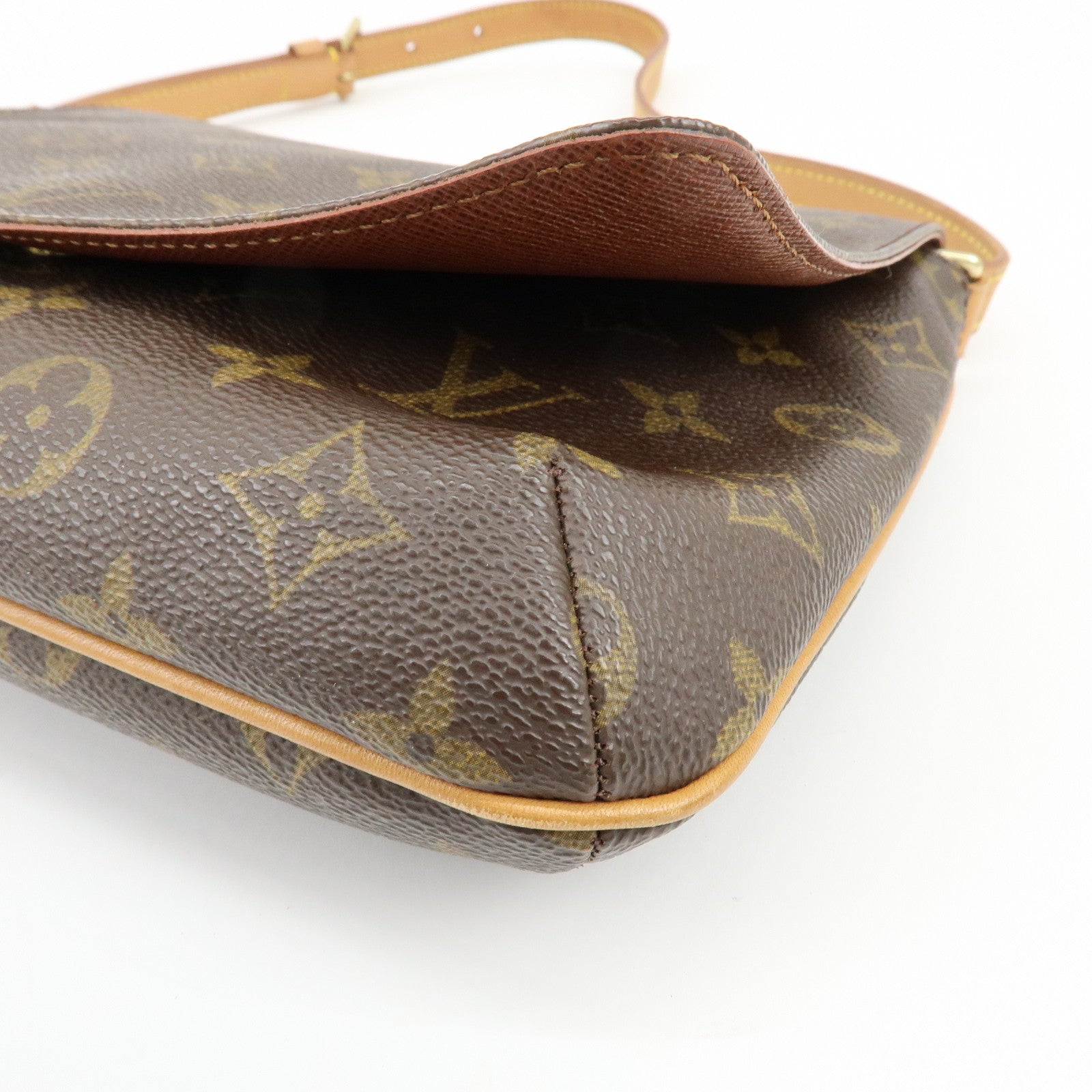 Louis Vuitton Monogram Musette Tango Short Shoulder Bag M51257