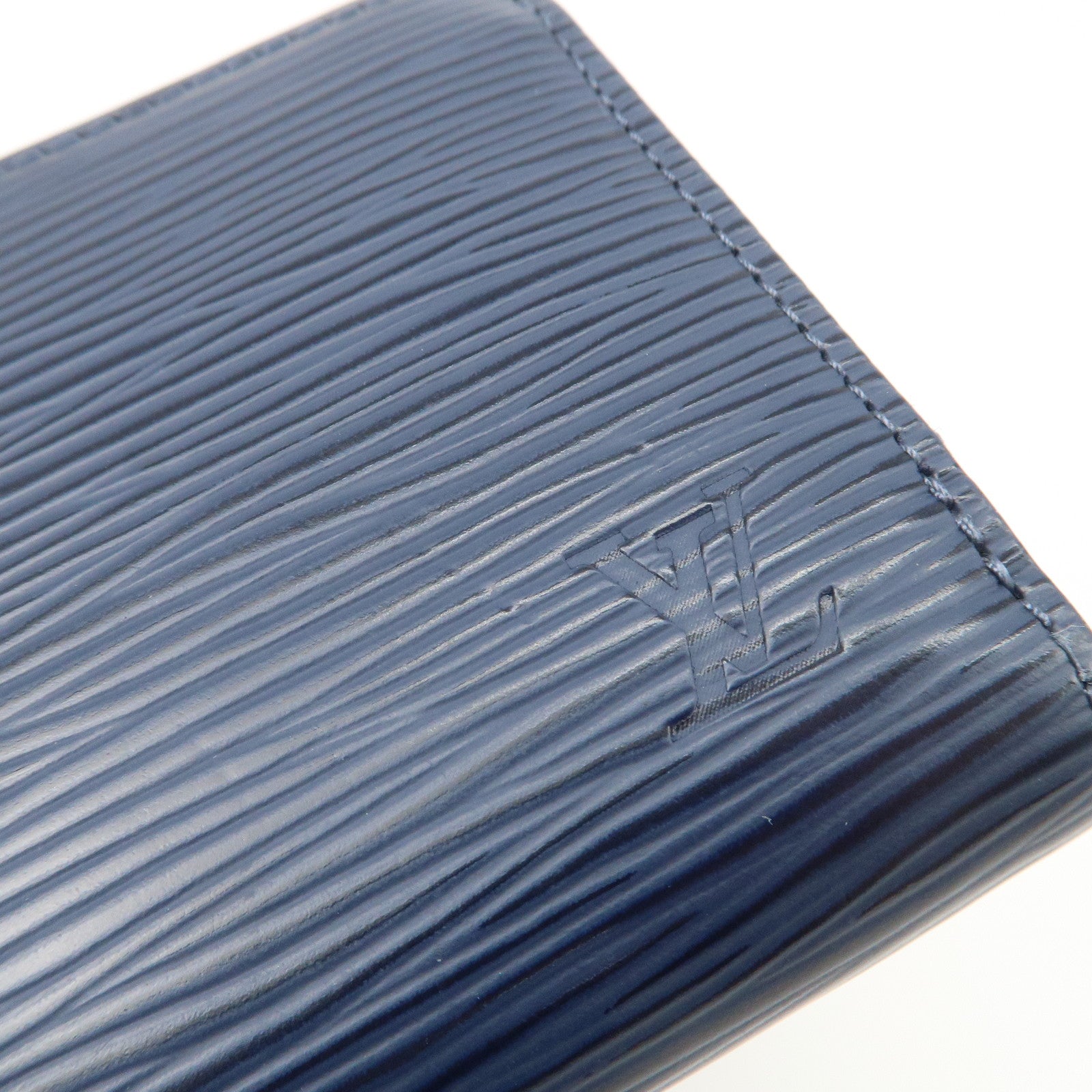 Louis Vuitton Epi leather Zippy Round Coin Case Andigo Blue M60384