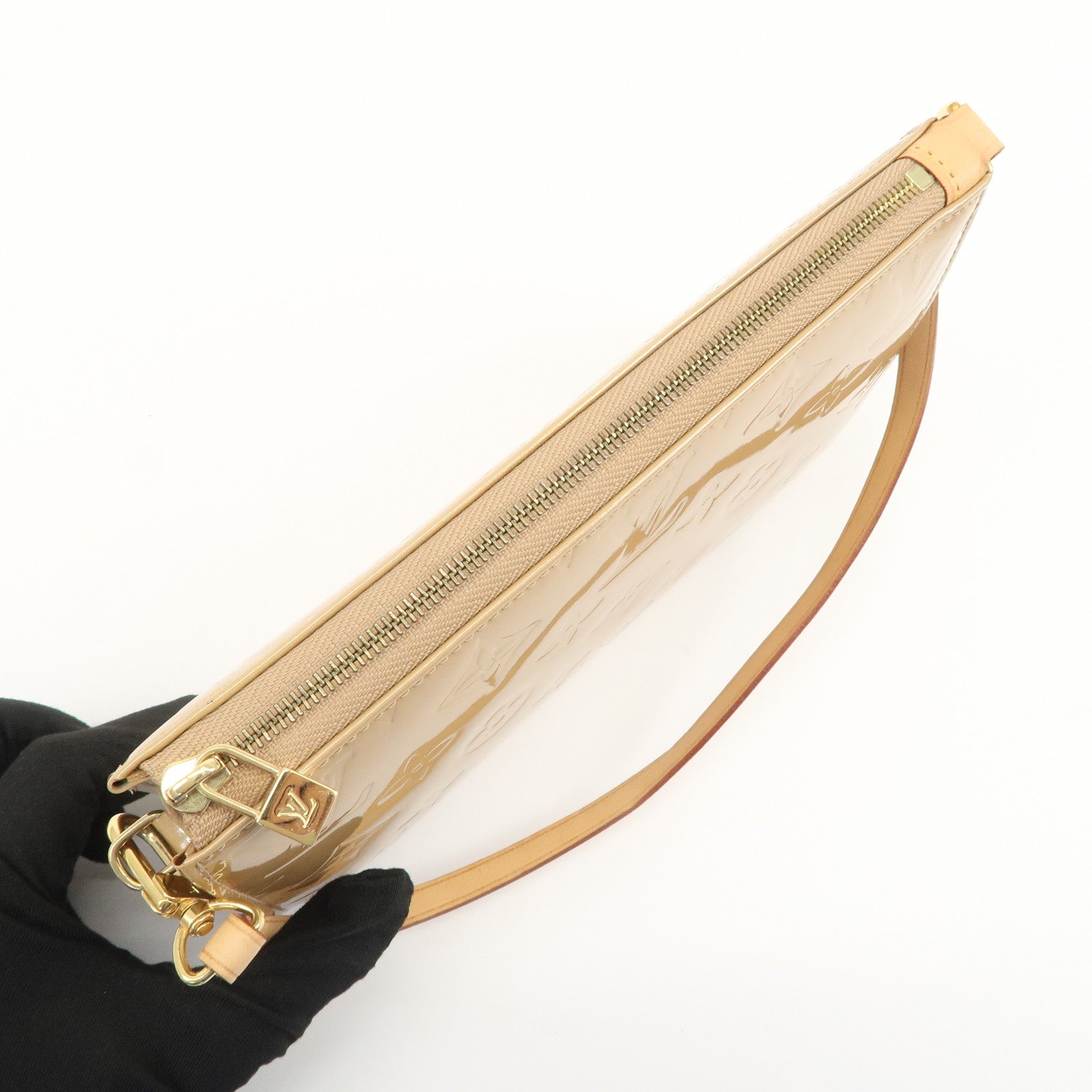 Louis Vuitton Monogram Vernis Lexington Pochette Accessoires M91343