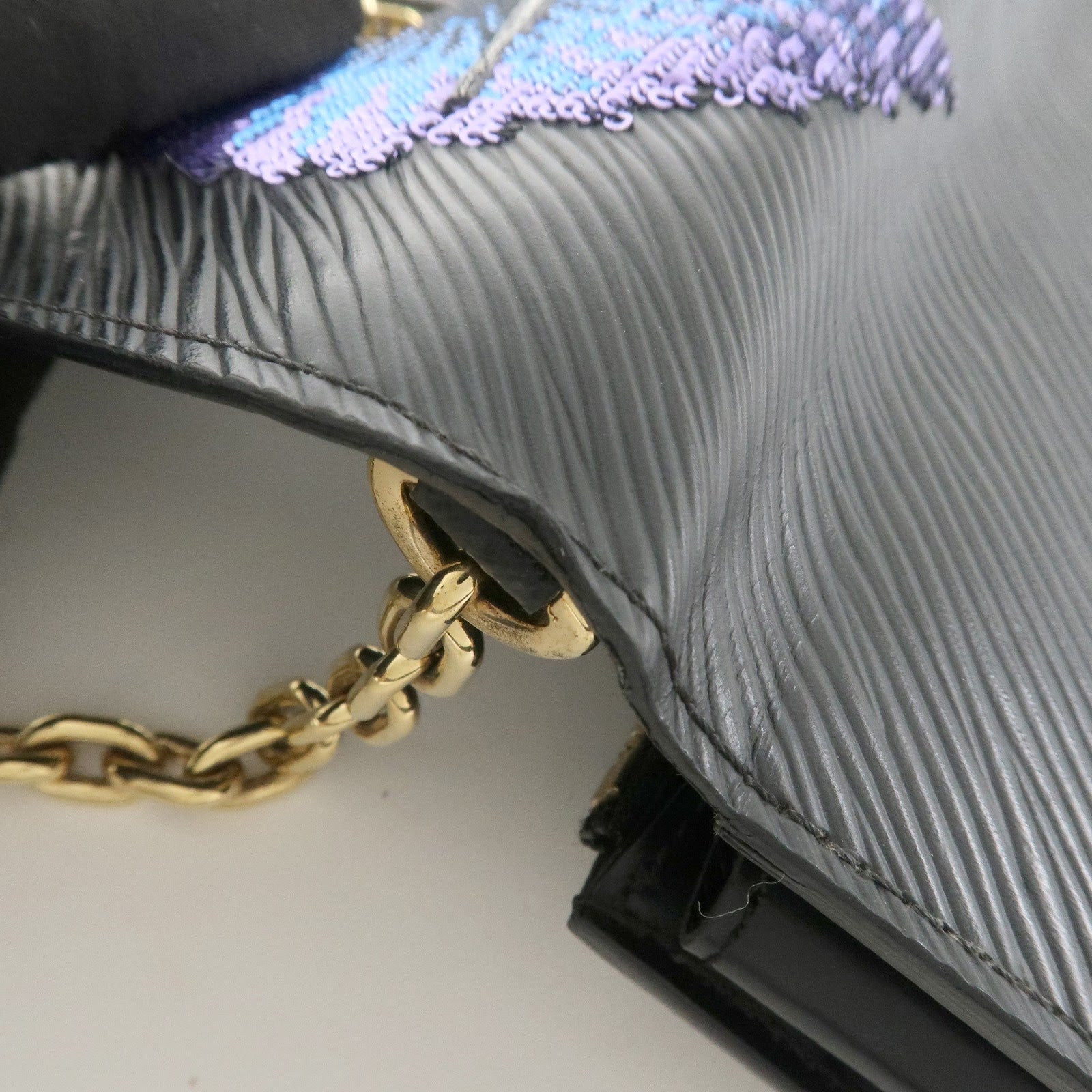 Louis Vuitton Epi Portefeuille Twist Chain Wallet Noir Black N64798