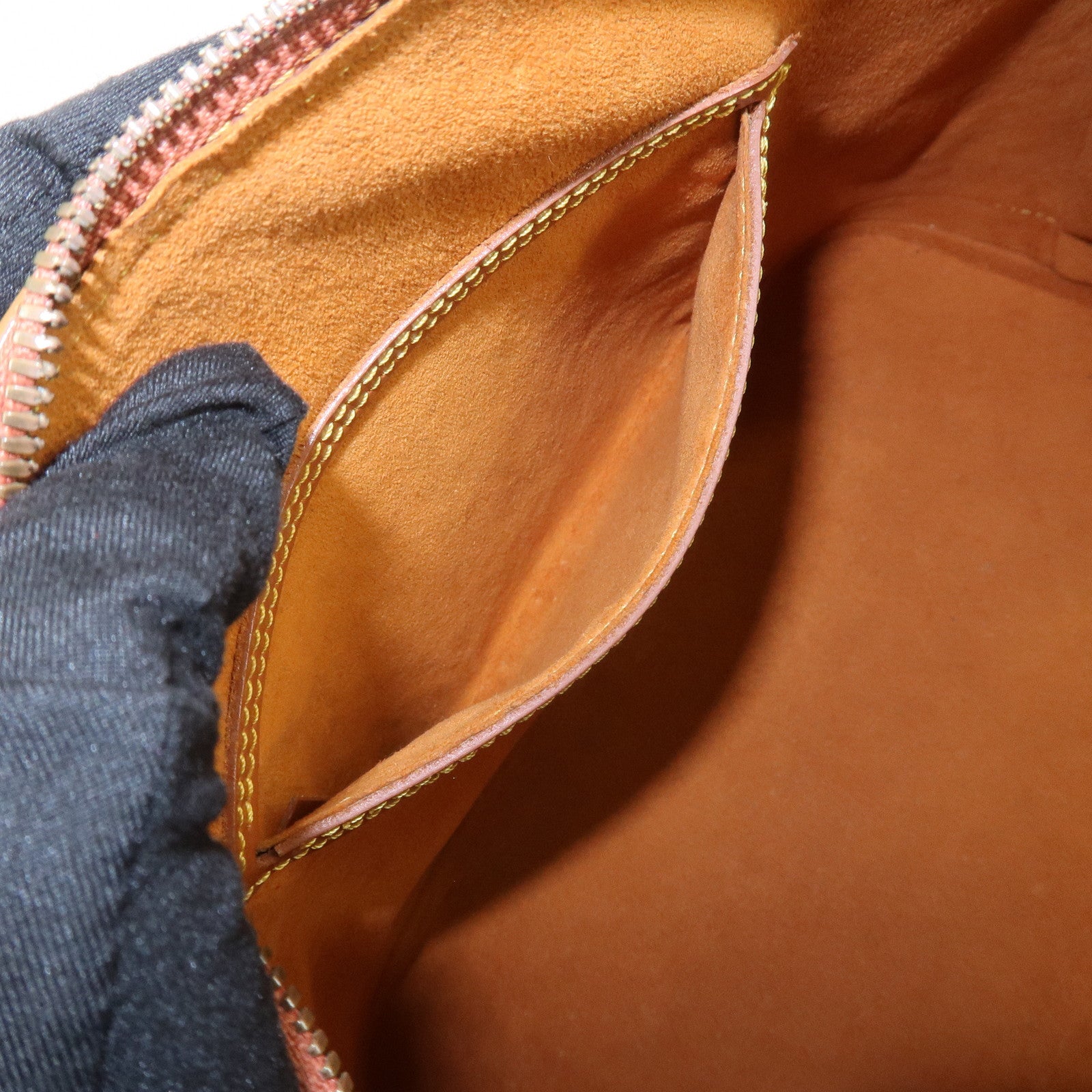 Louis Vuitton Epi Alma Hand Bag Zipang Gold M54148