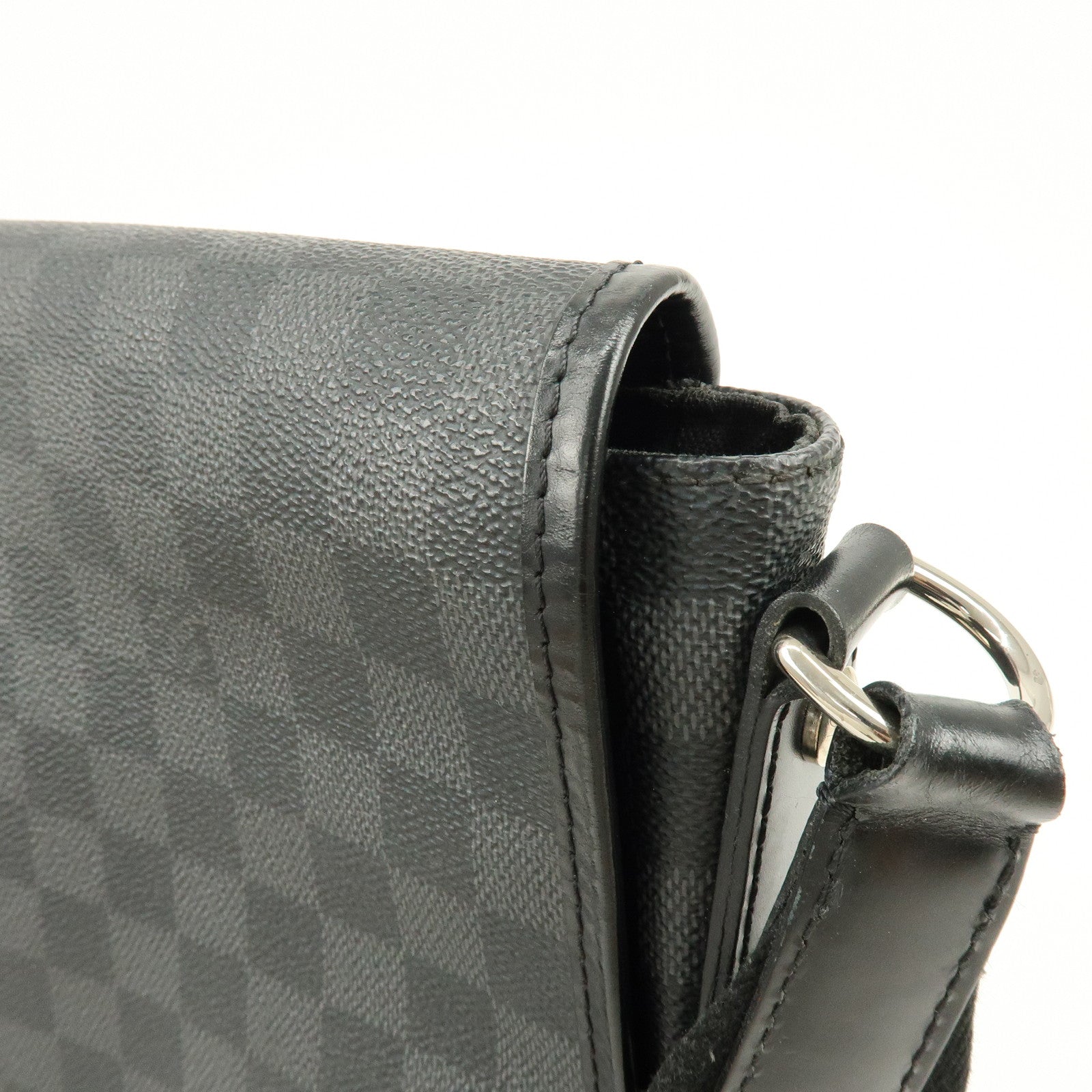 Louis Vuitton Damier Graphite Daniel MM Shoulder Bag N58029