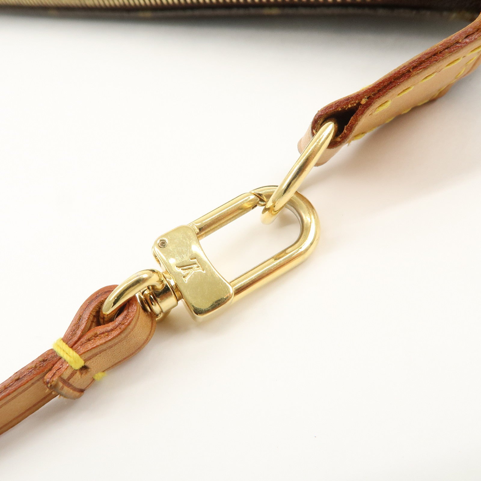 Louis Vuitton Monogram Pochette Accessoires Hand Bag Pouch M51980 Used