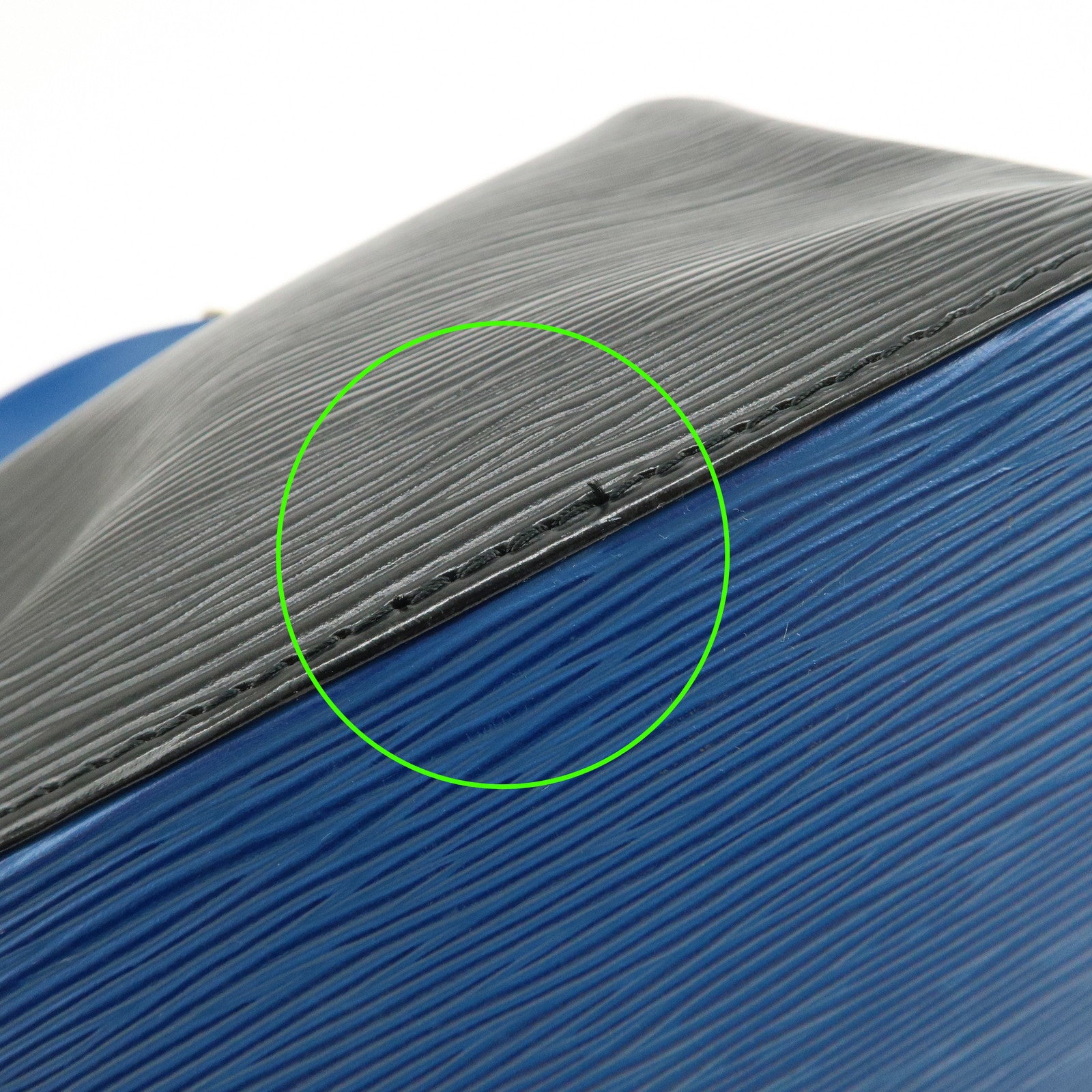 Louis Vuitton Epi Leather Sac de Paul Shoulder Bag Noir Tredo Blue