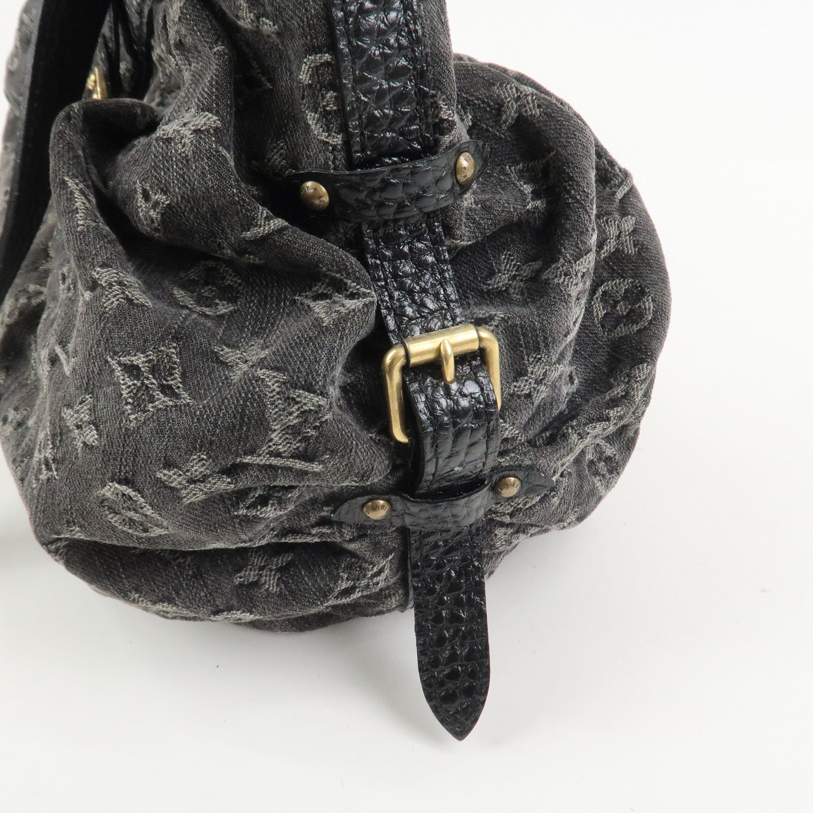 Louis Vuitton Monogram Denim Slightly Shoulder Bag Noir M95835