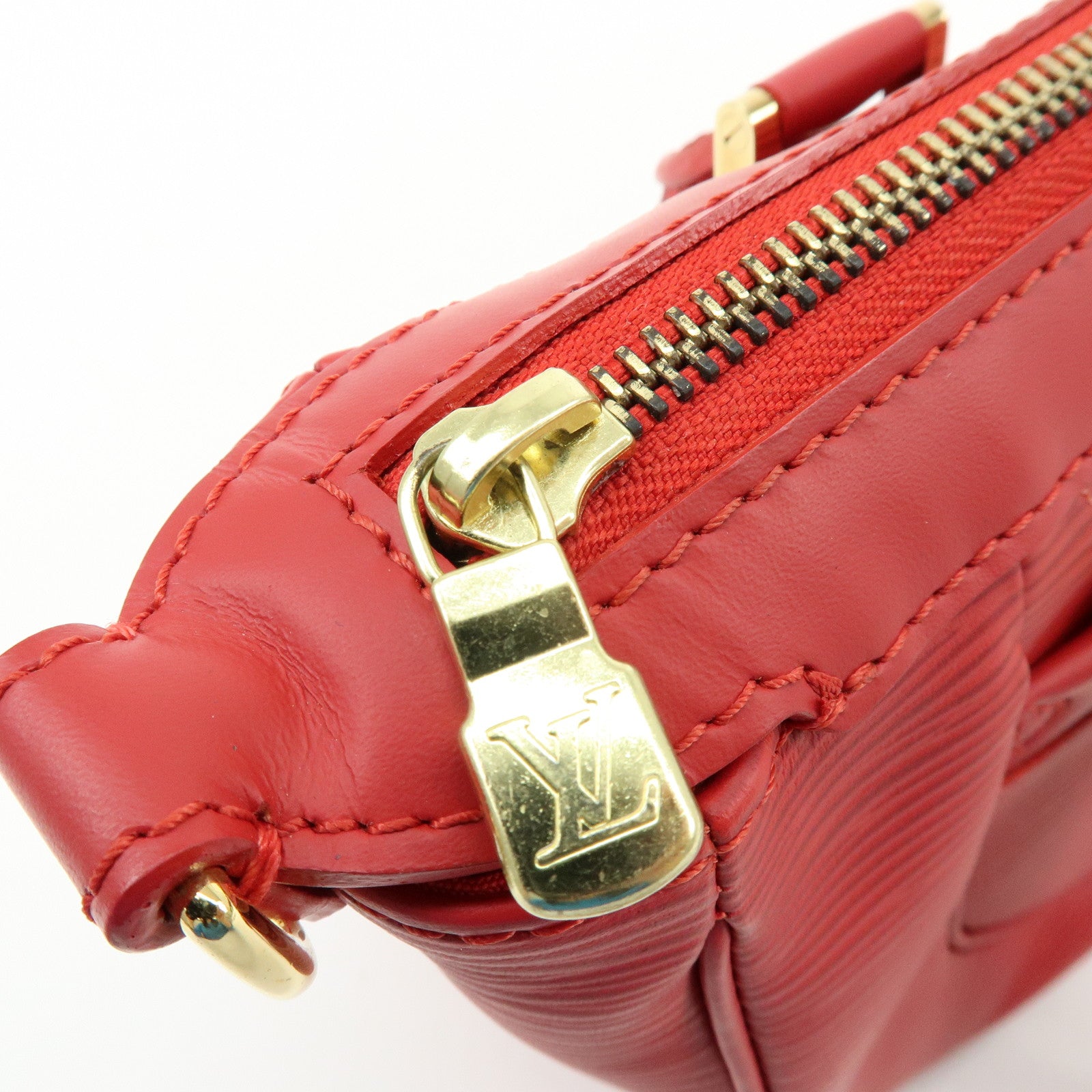 Louis Vuitton Epi Danoura PM Hand Bag Red M5891E