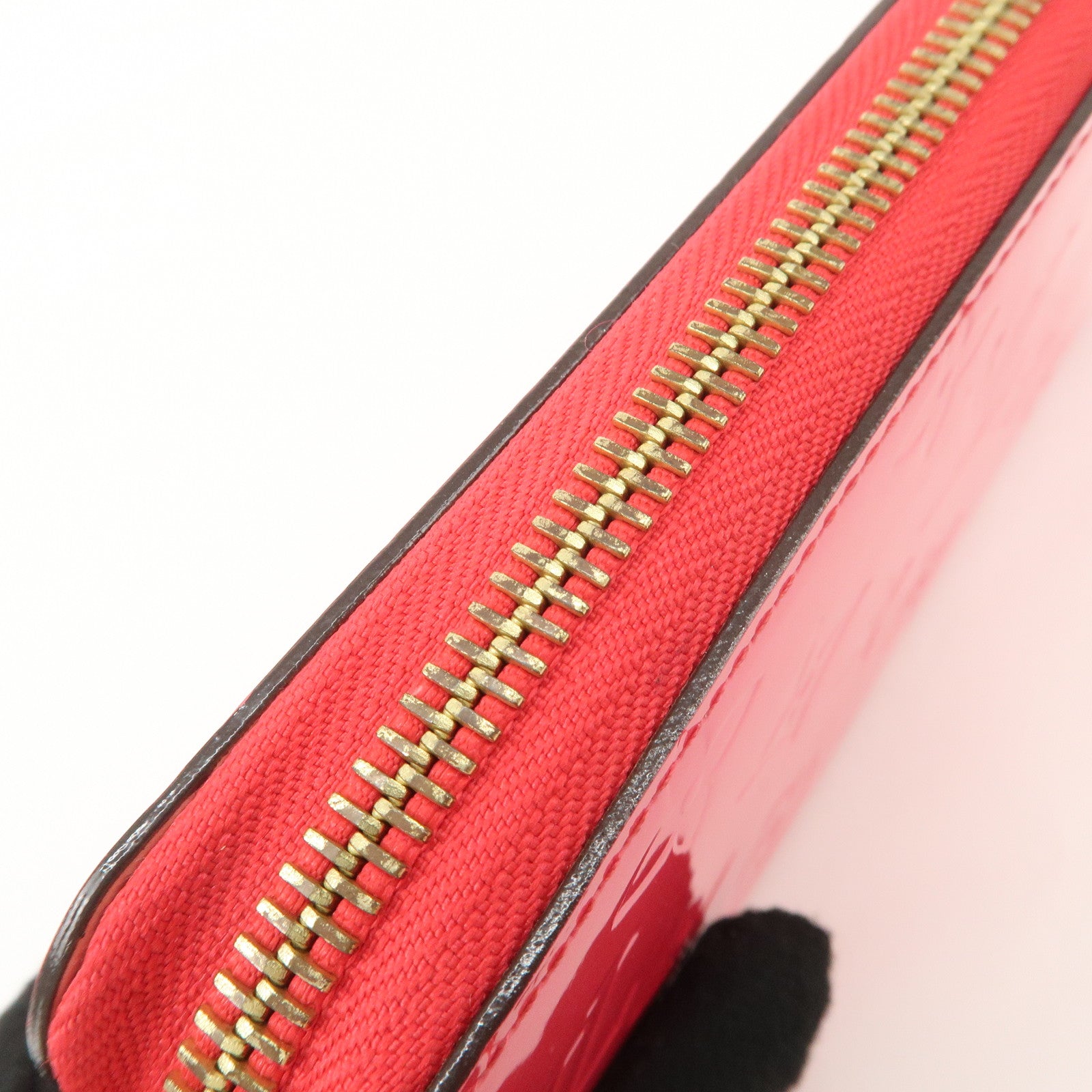 Louis Vuitton Monogram Vernis Round Zippy Wallet Hot Pink M93058 Used