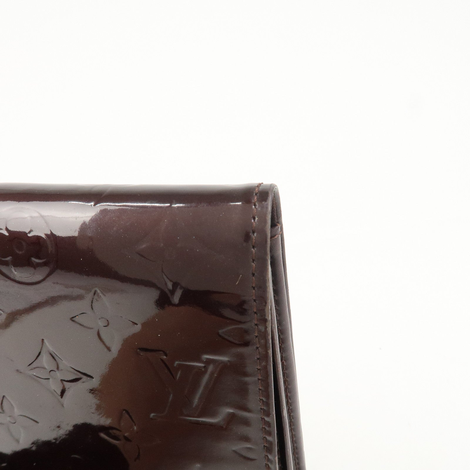 Louis Vuitton Monogram Vernis Robertson Clutch Bag Amarante M91548