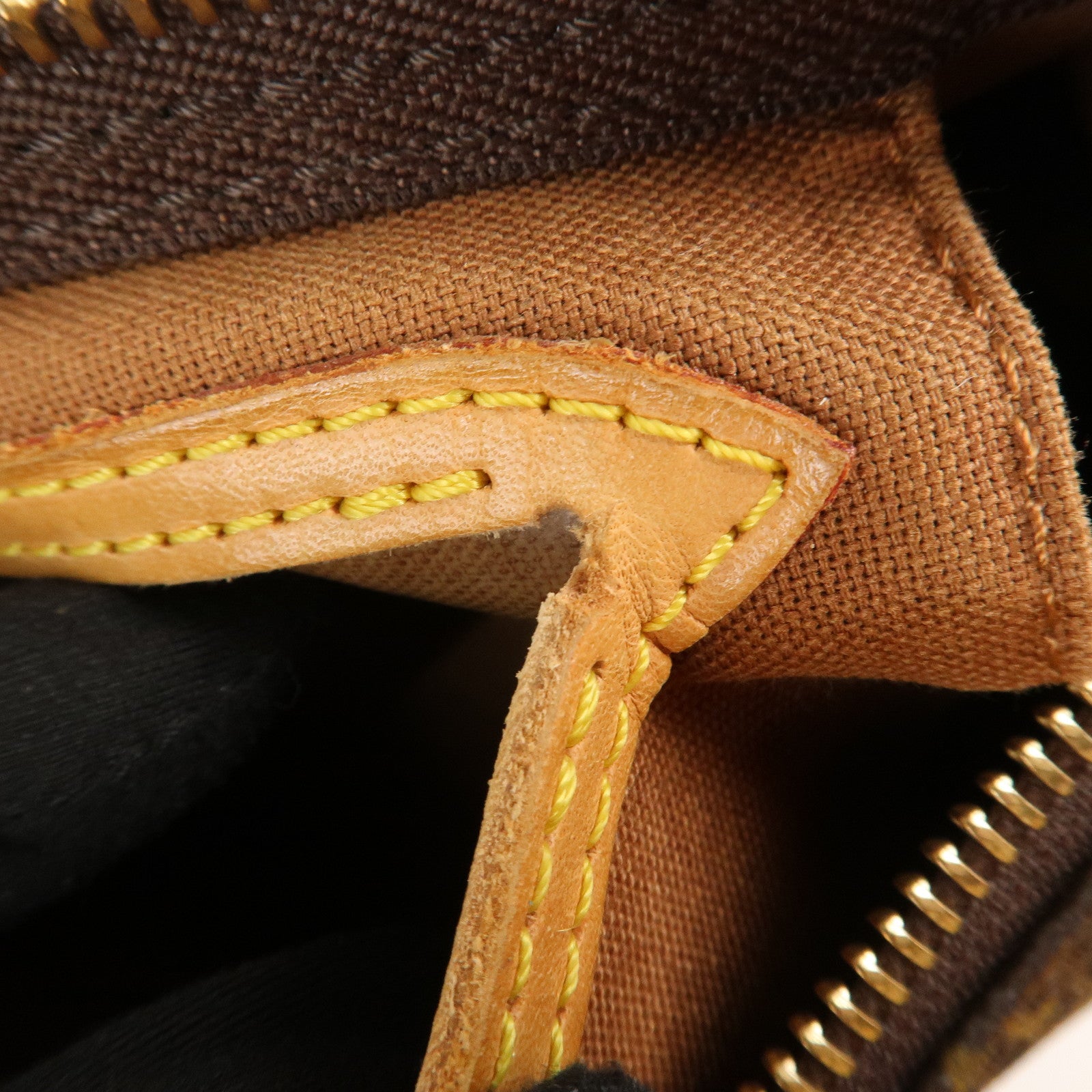 Louis Vuitton Monogram Speedy 25 Hand Bag Boston Bag M41528