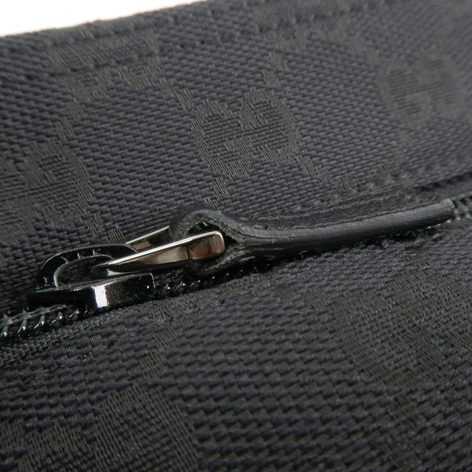 GUCCI Sherry GG Canvas Leather Shoulder Bag Black 189749 Used