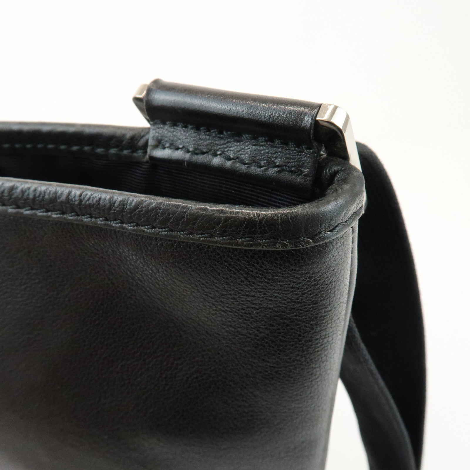 LOEWE Anagram Leathe Shoulder Bag Crossbody Bag Black