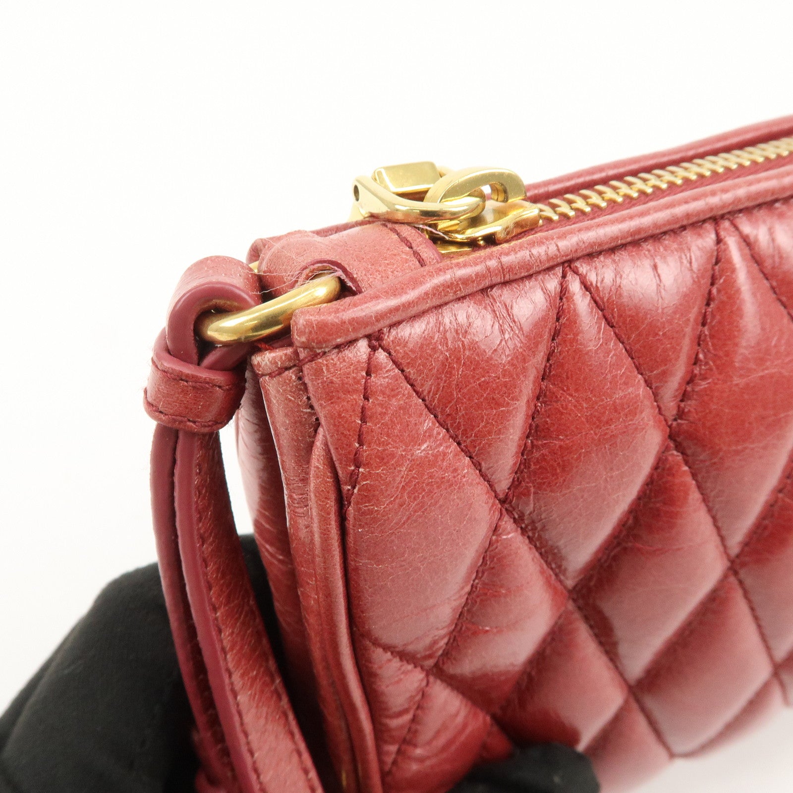 MIU MIU Matelasse Leather MI Clutch Bag Pink 5N1455