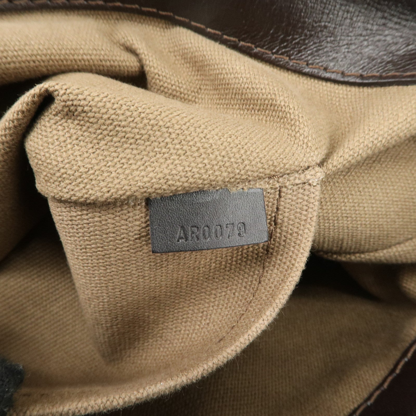 Louis Vuitton Utah Leather Ohama Style Shoulder Bag Cafe M92994 Used