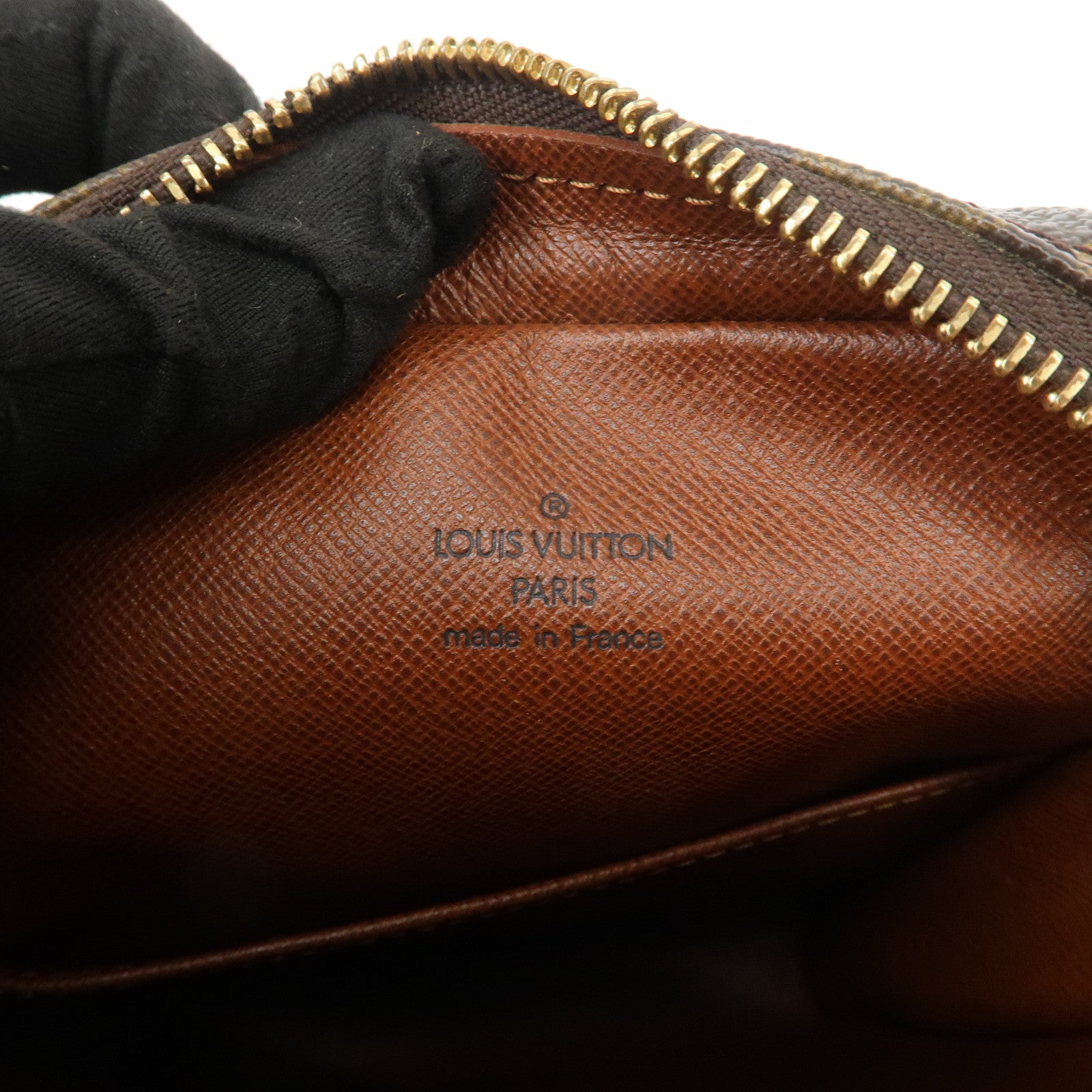 Louis Vuitton Monogram Amazone Shoulder Bag Crossbody Bag M45236