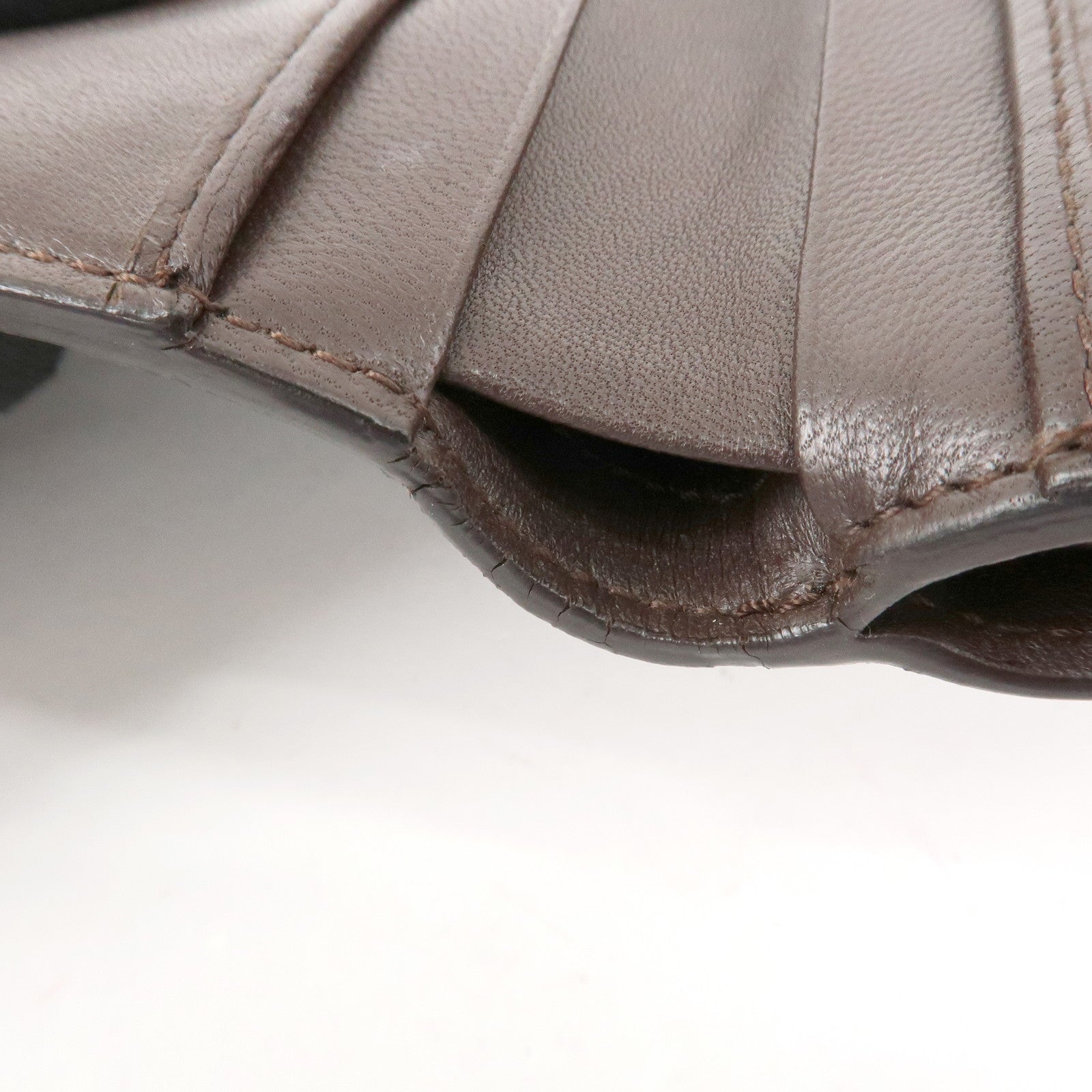 BOTTEGA VENETA Intrecciato Leather Bi-Fold Wallet Dark Brown 121060 Used