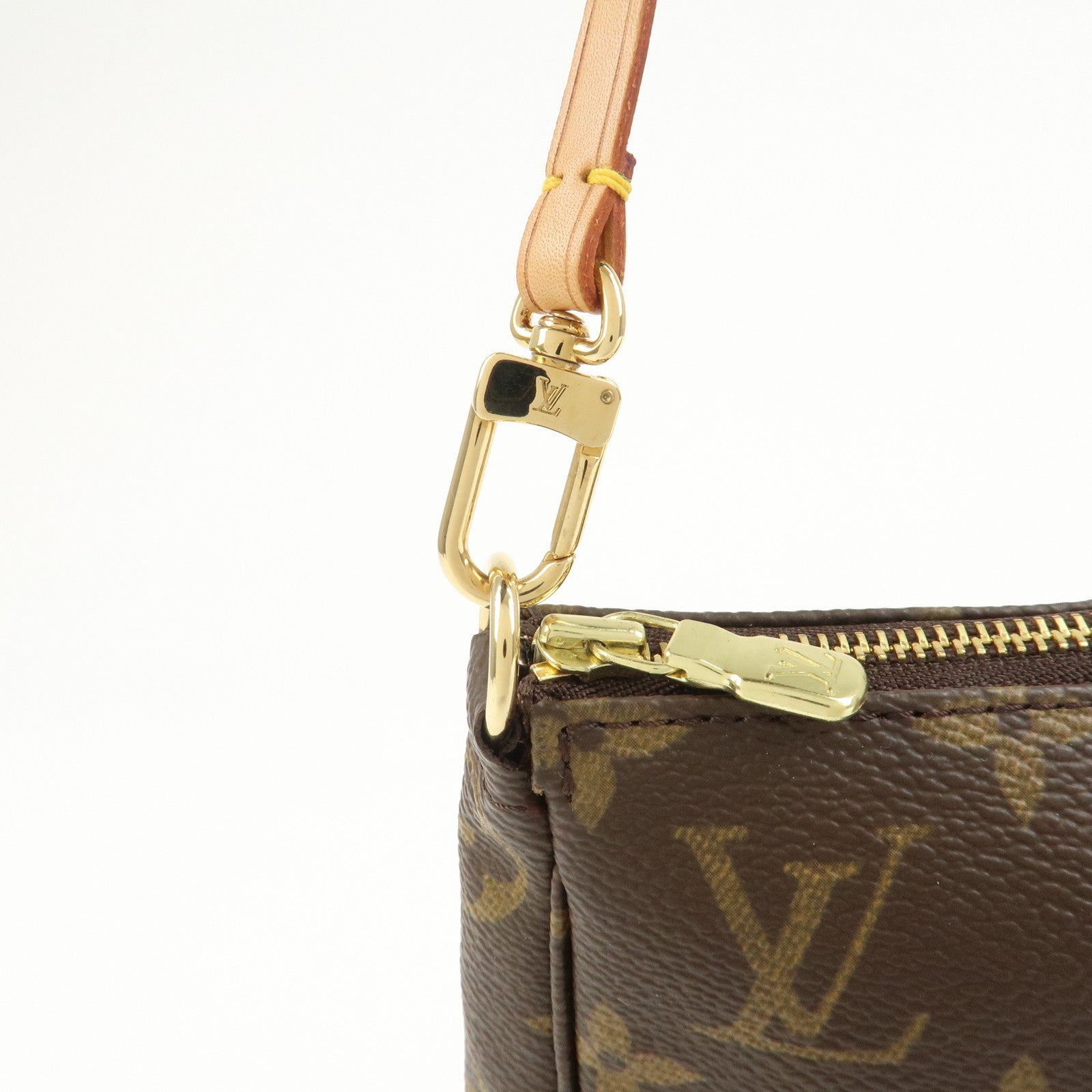 Louis Vuitton Monogram Pochette Accessoires Pouch Hand Bag M51980
