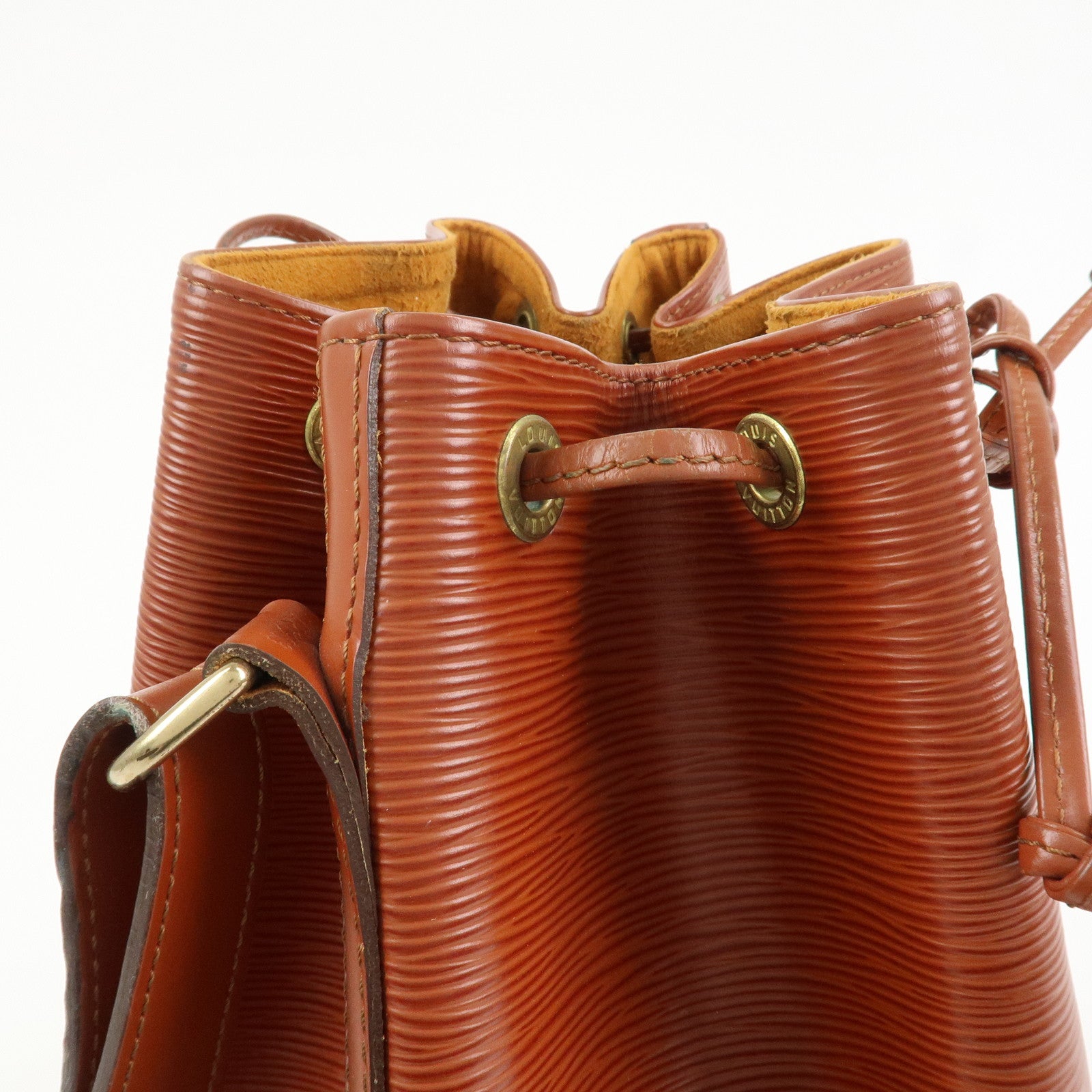 Louis Vuitton Epi Noe Leather Shoulder Bag Kenya Brown M44003