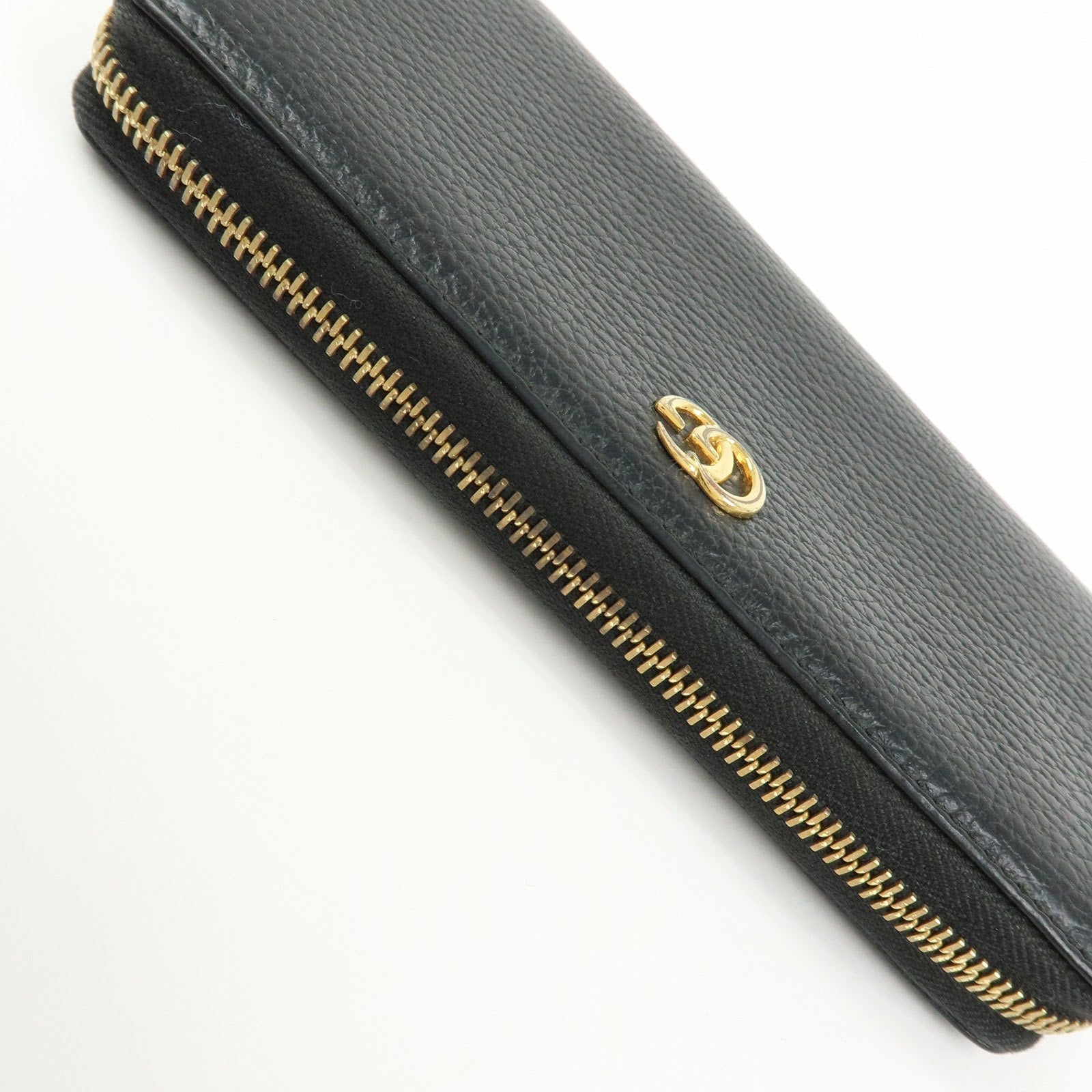 GUCCI GG Marmont Leather Round Zippy Long Wallet Black 456117