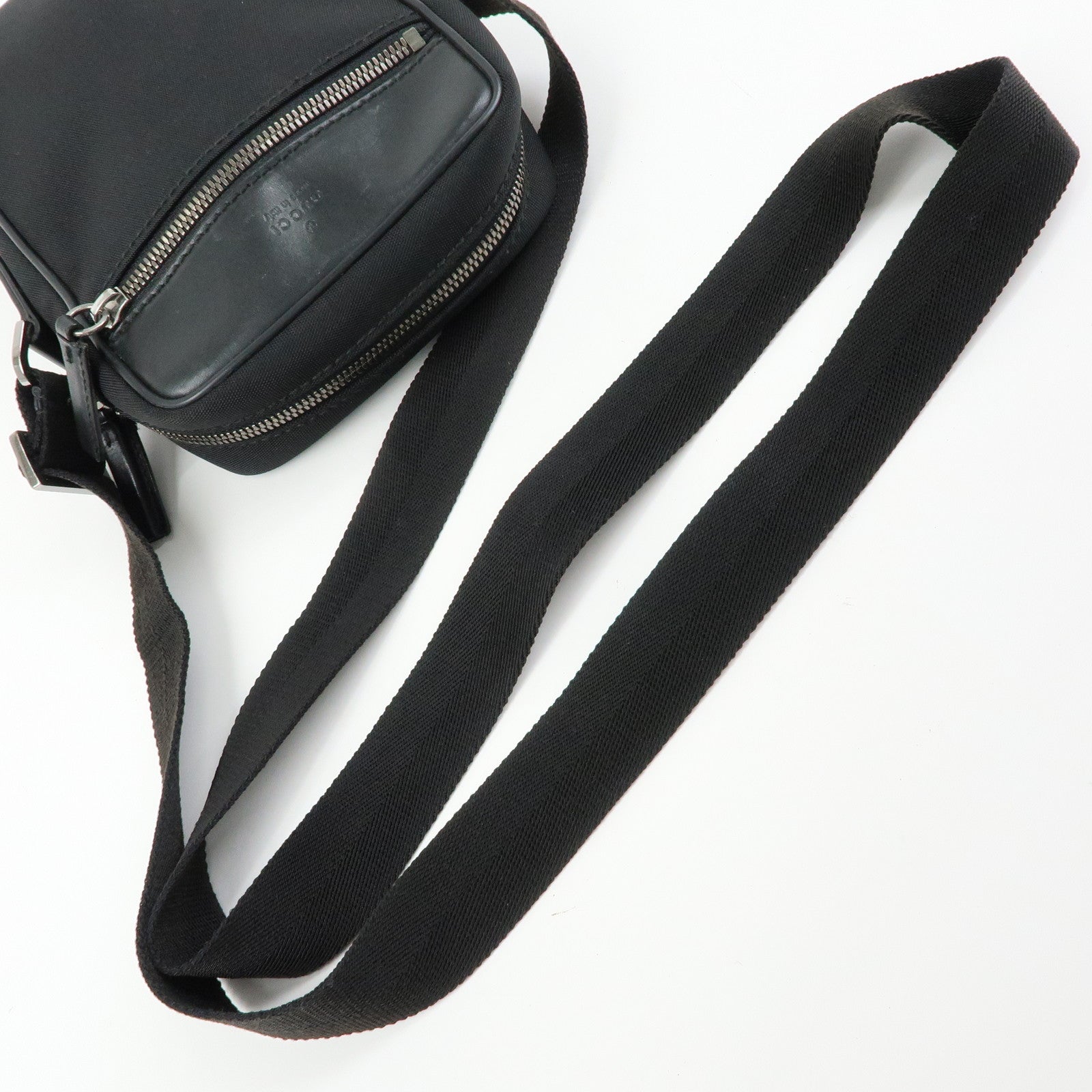 GUCCI Logo Canvas Leather Shoulder Crossbody Bag Black 101680