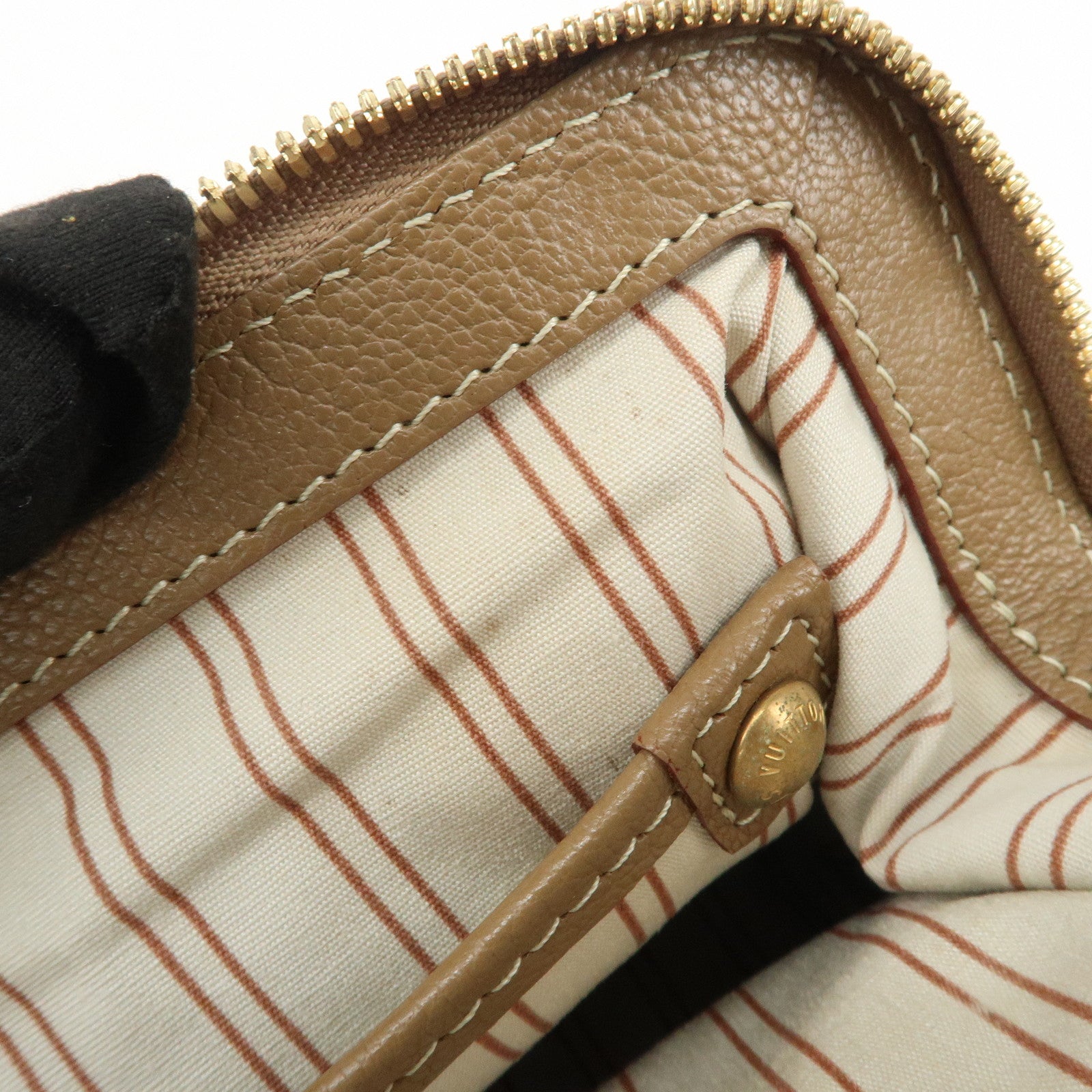 Louis Vuitton Antigua Toile Trianon Sac de Nuit PM Hand Bag M48827