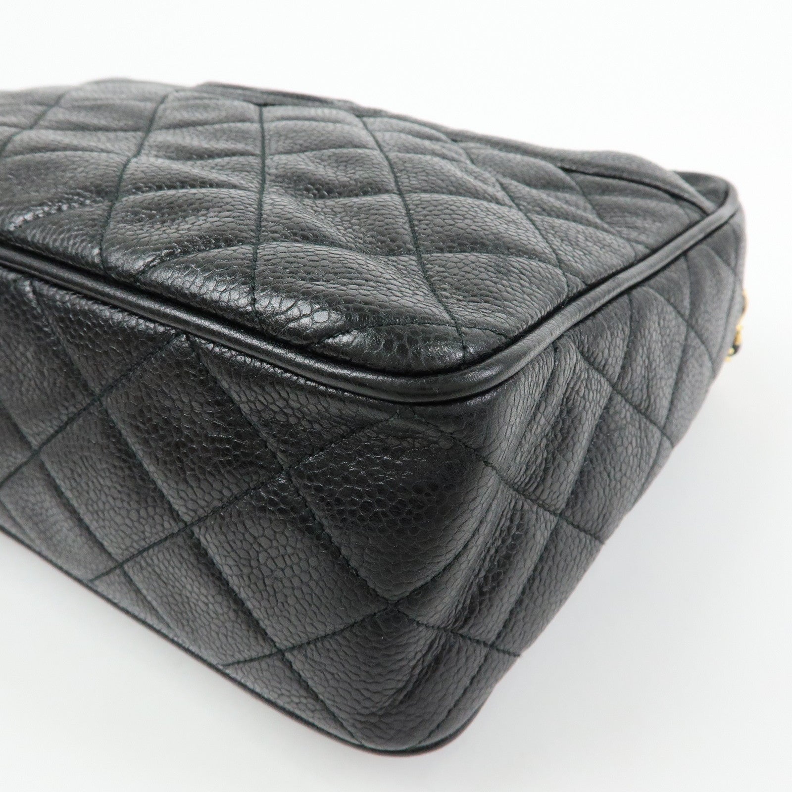 CHANEL Matelasse Cavairskin Chain Shoulder Bag Tassel Black Gold