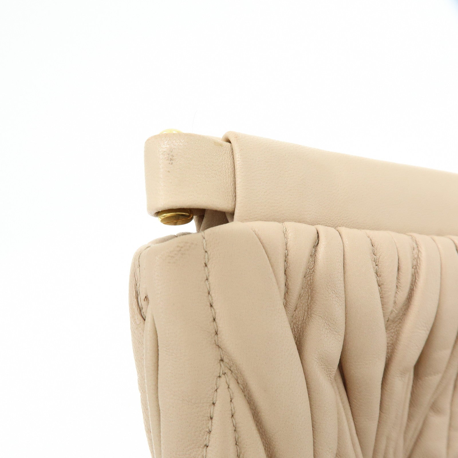 MIU MIU Matelasse Nappa Leather Clutch Bag Flat Pouch Beige RP0390