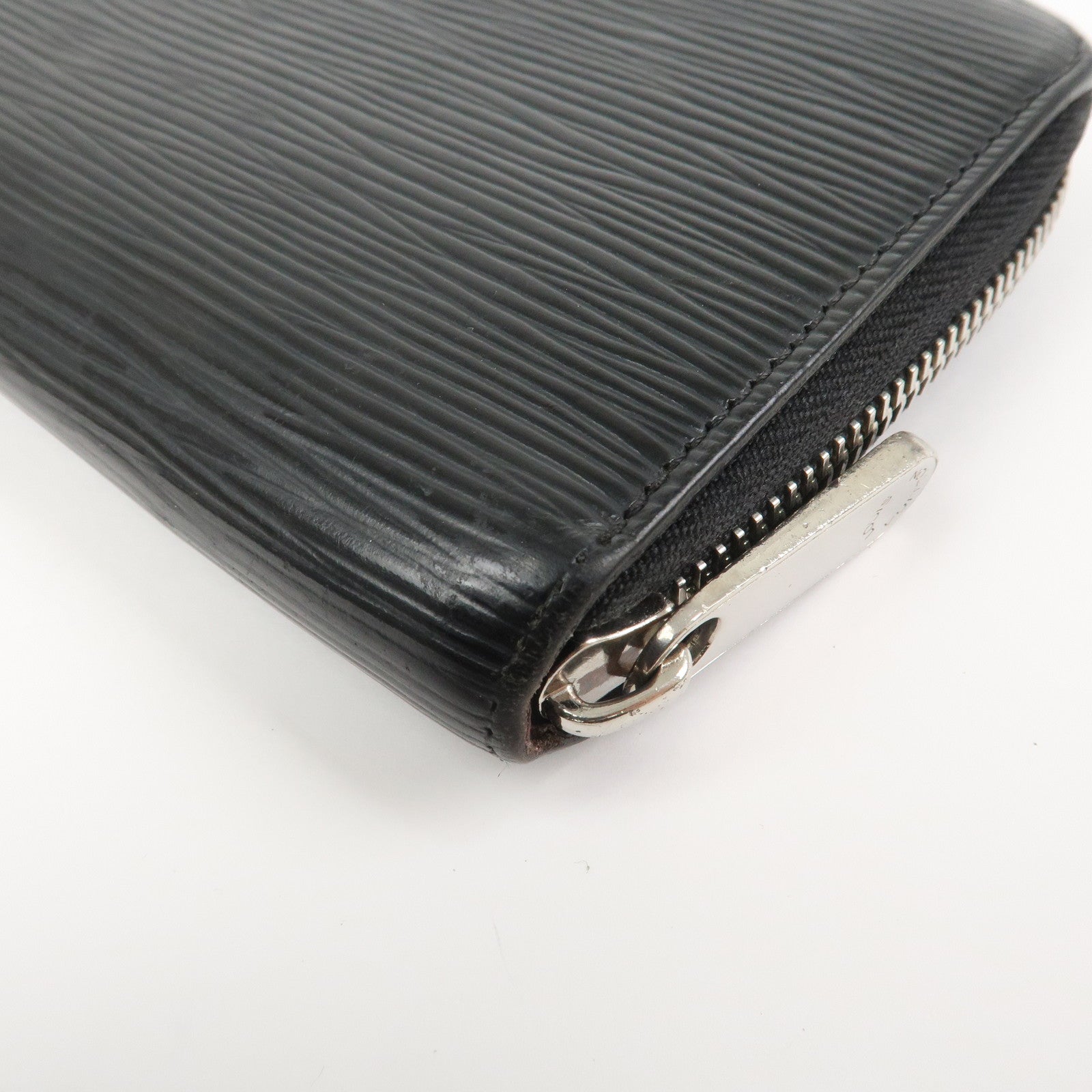 Louis Vuitton Epi Leather Zippy Long Wallet Noir Black M60072