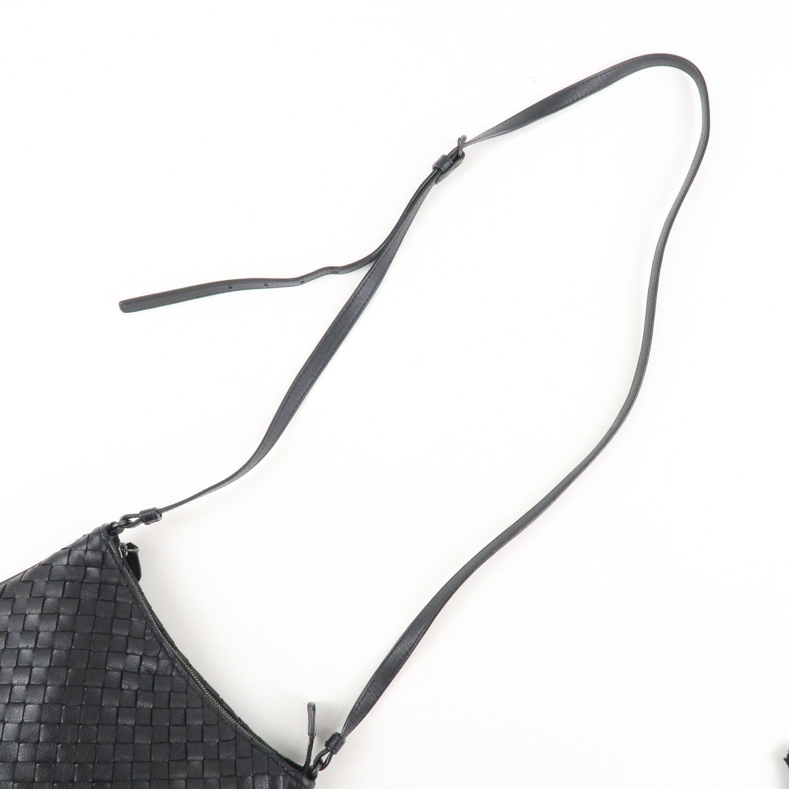 BOTTEGA VENETA Intrecciato Leather Shoulder Bag Black Used