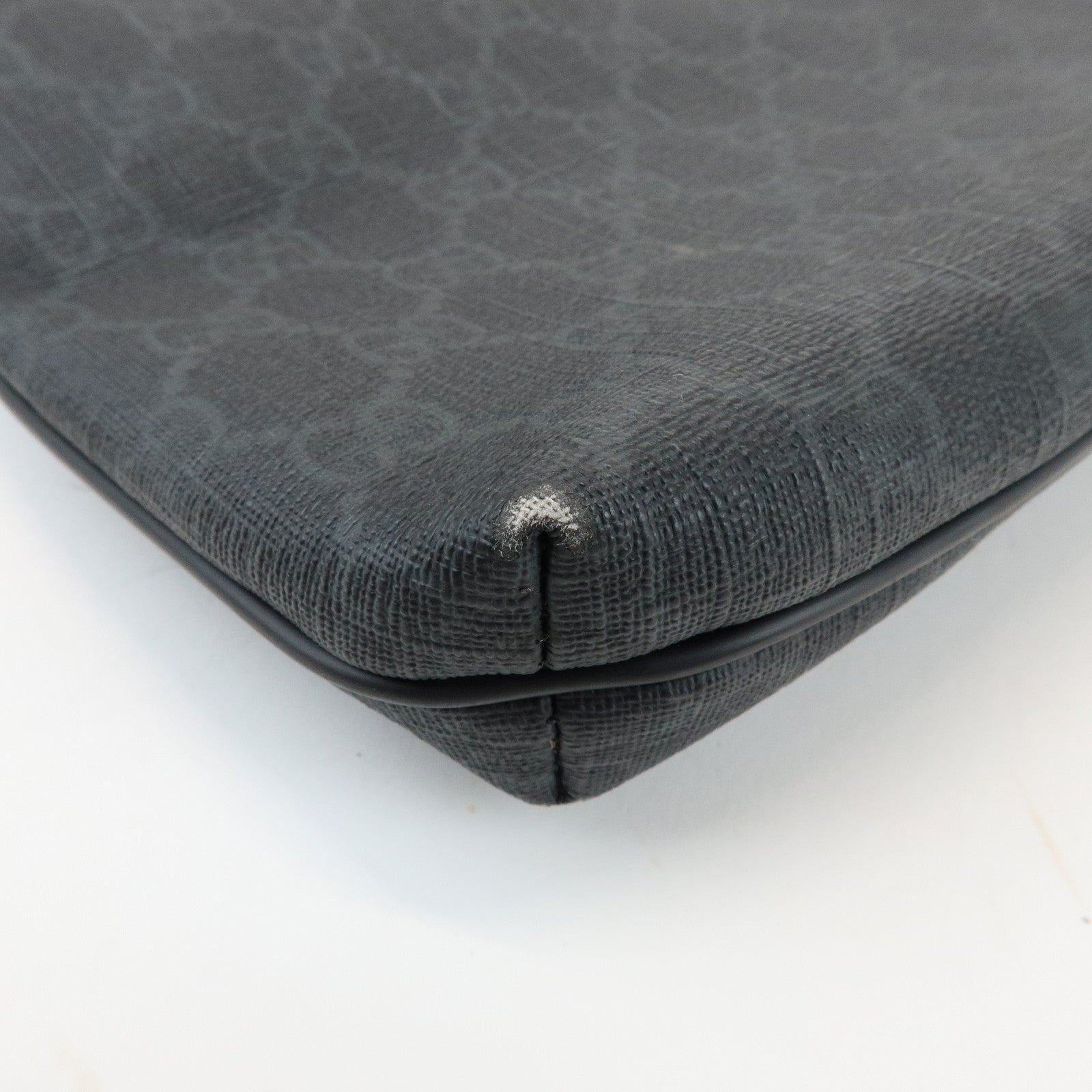 GUCCI GG Supreme PVC Leather Shoulder Crossbody Bag Black 387514