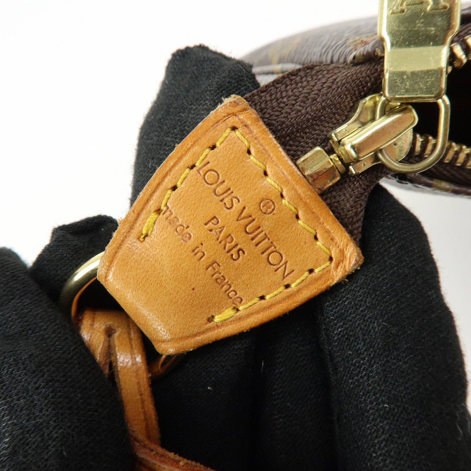 Louis Vuitton Monogram Pochette Accessoires Pouch Hand Bag M51980