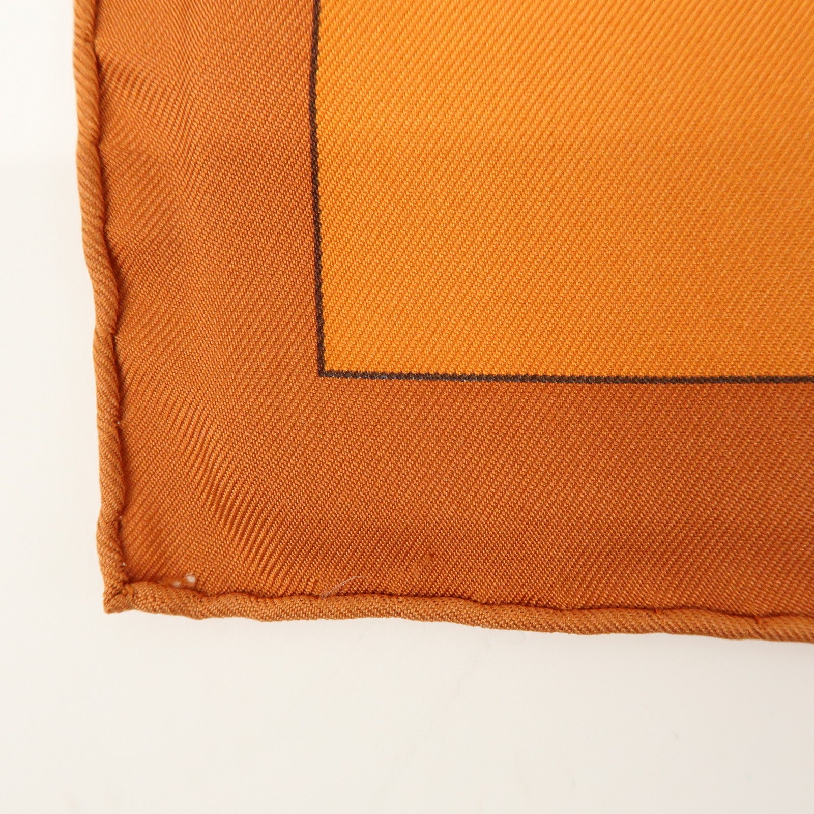 HERMES Carre 90 Silk 100% Scarf PARURES DES MAHARAJAS