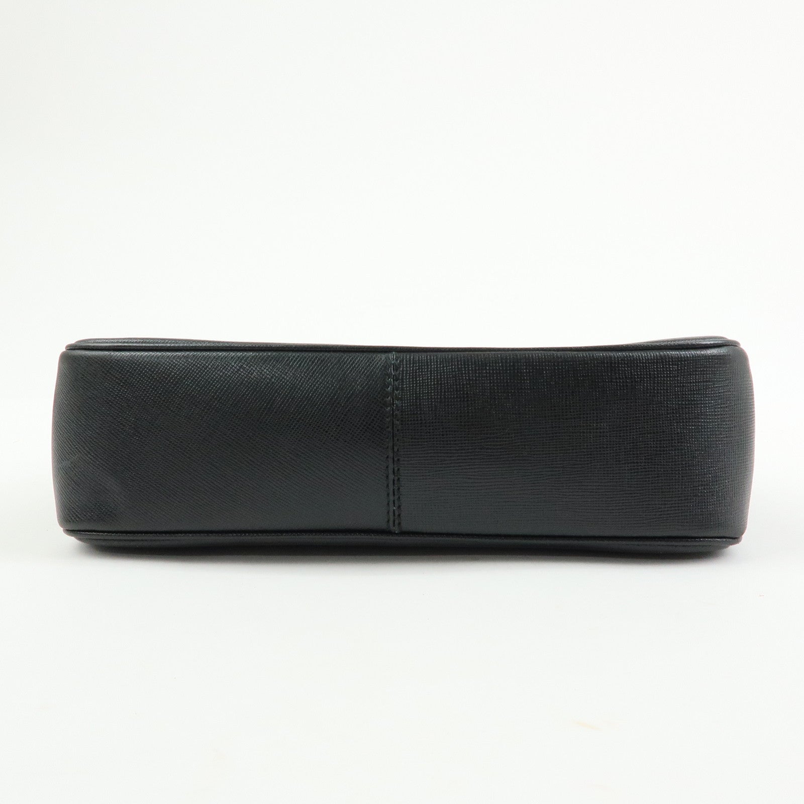 Ferragamo Logo Silver Buckle Leather Shoulder Bag Hand Bag Black