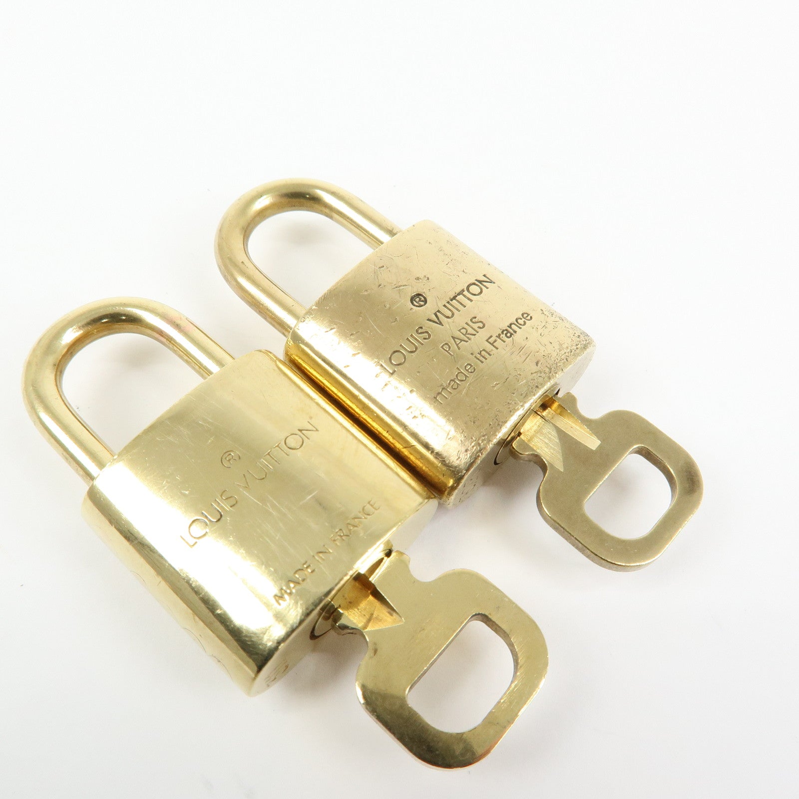 Louis Vuitton Set of 10 Lock & Key Cadena Key Lock Used