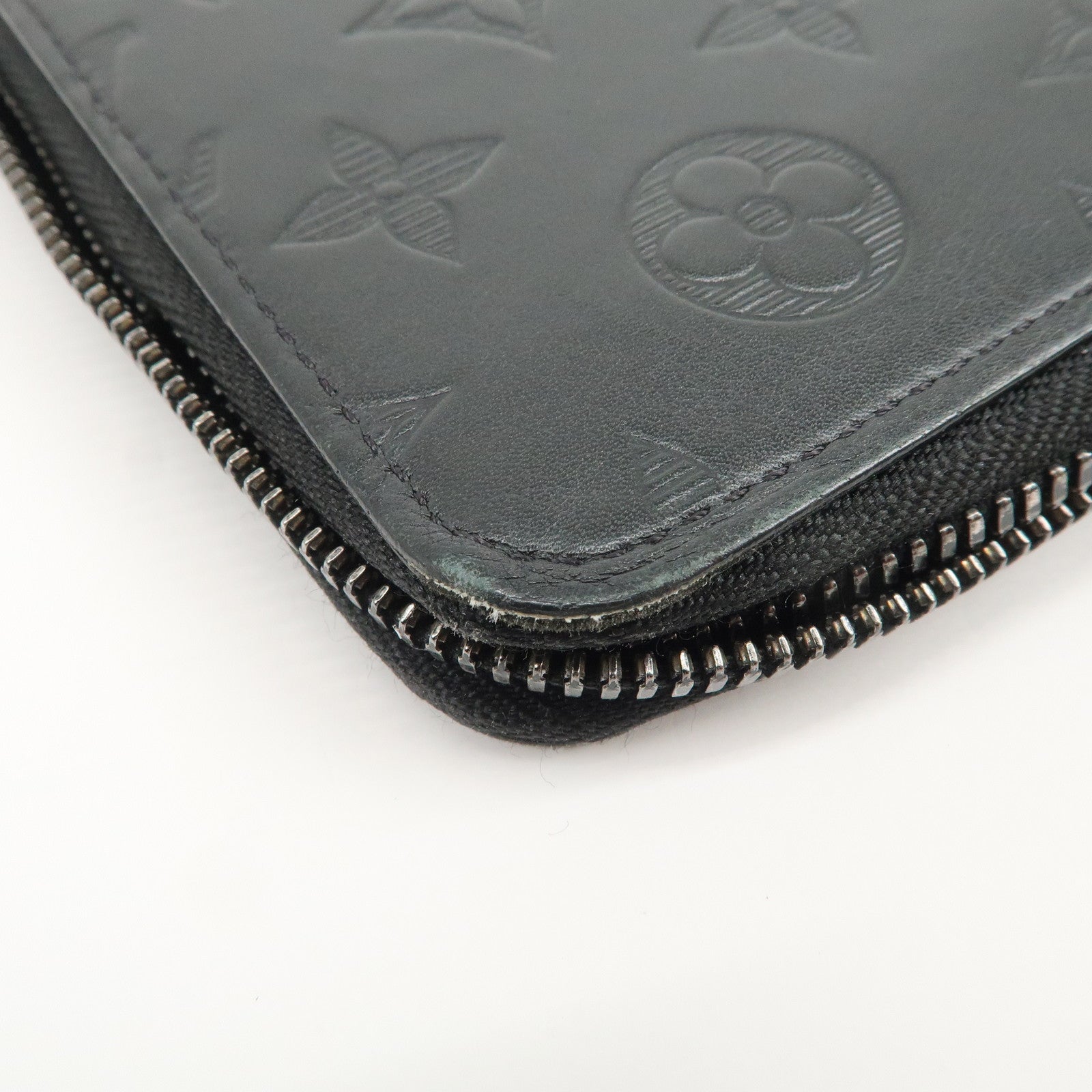 Louis Vuitton Monogram Shadow Vertical Zippy Long Wallet M62902