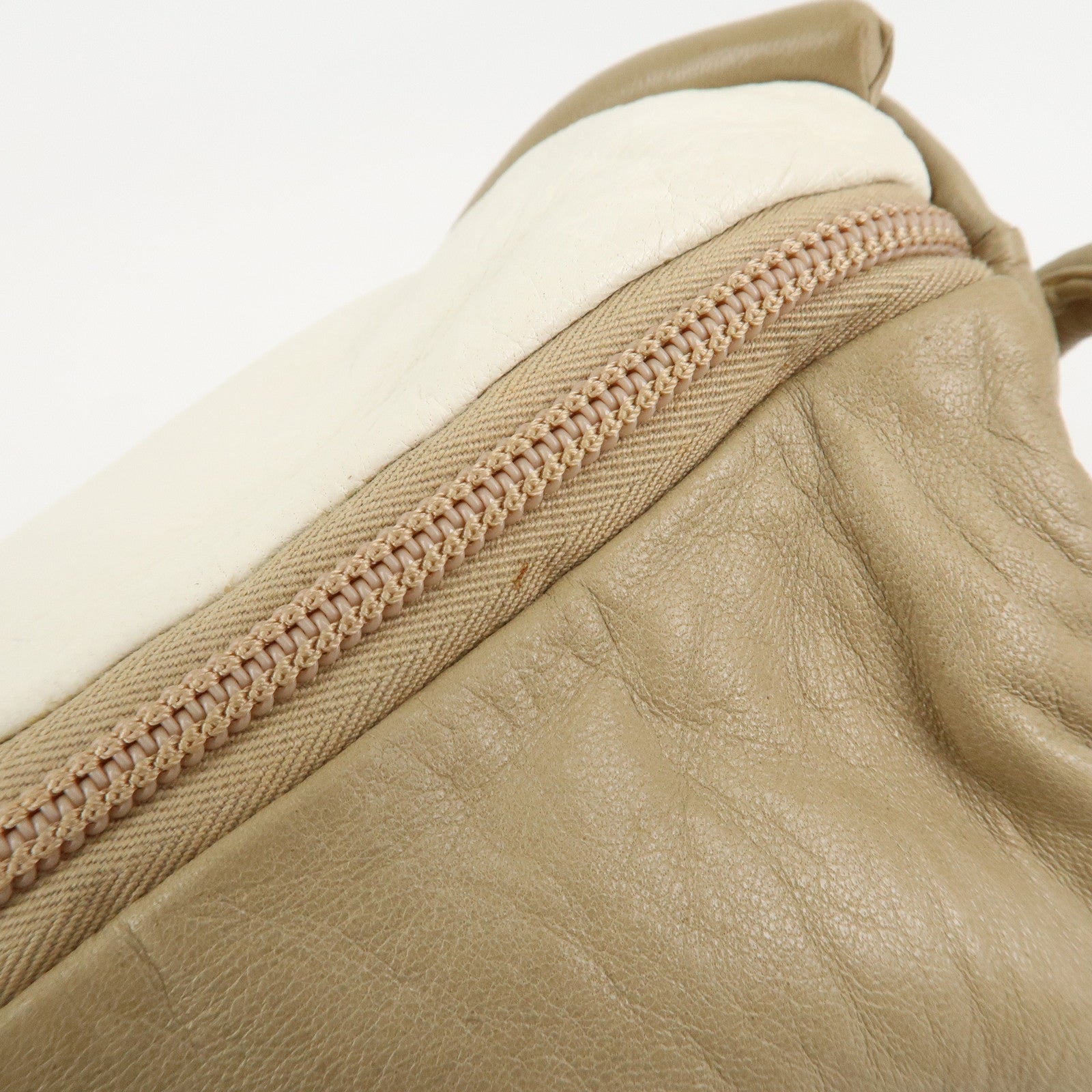 LOEWE Leather Shoulder Bag Crossbody Bag Beige White Used