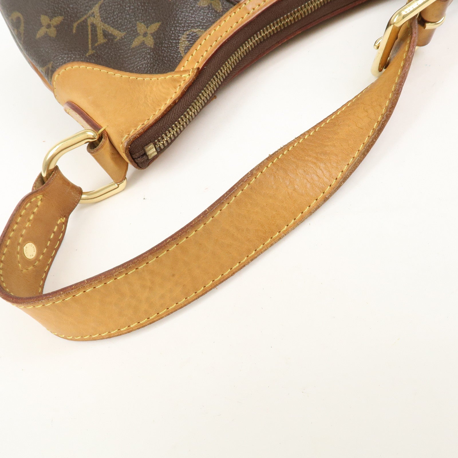 Louis Vuitton Monogram Thames PM Shoulder Bag Brown M56384