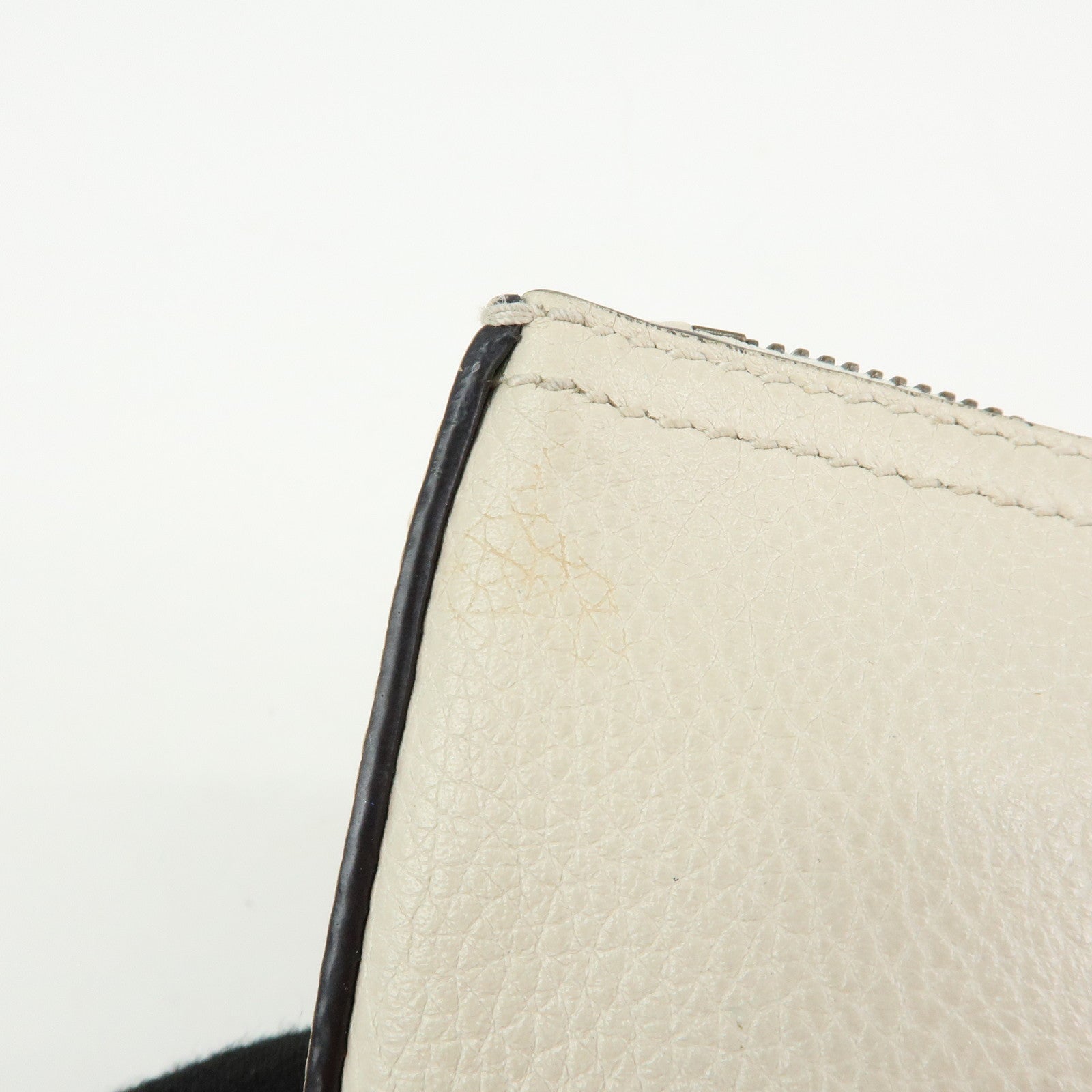 GUCCI Sherry Vintage Logo Leather Clutch Bag Pouch Ivory 500987