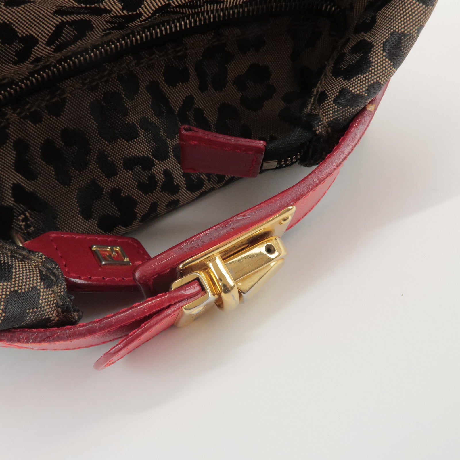 FENDI Canvas Leather Leopard Hand Bag Cosmetic Pouch Brown 26360